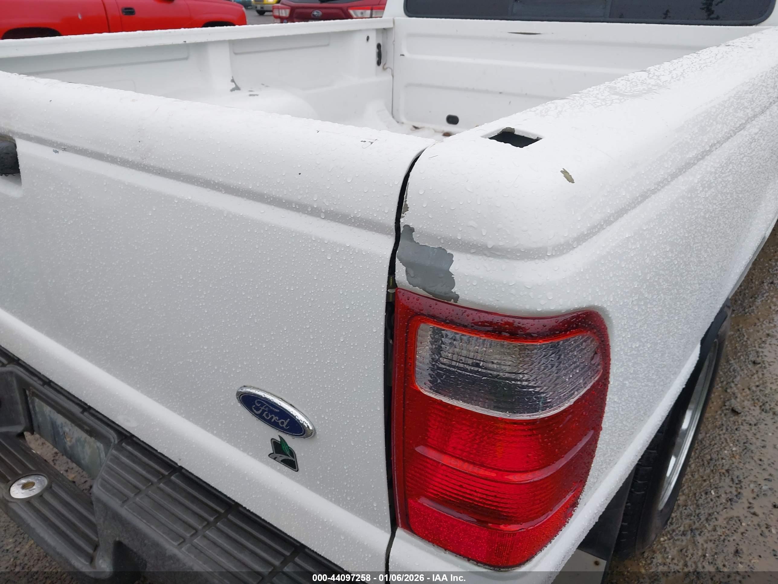 FORD RANGER image 6