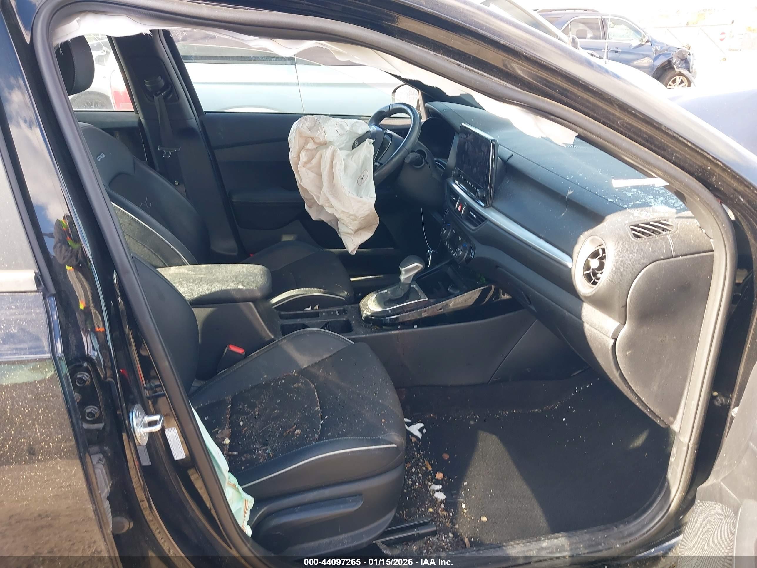 KIA FORTE image 5