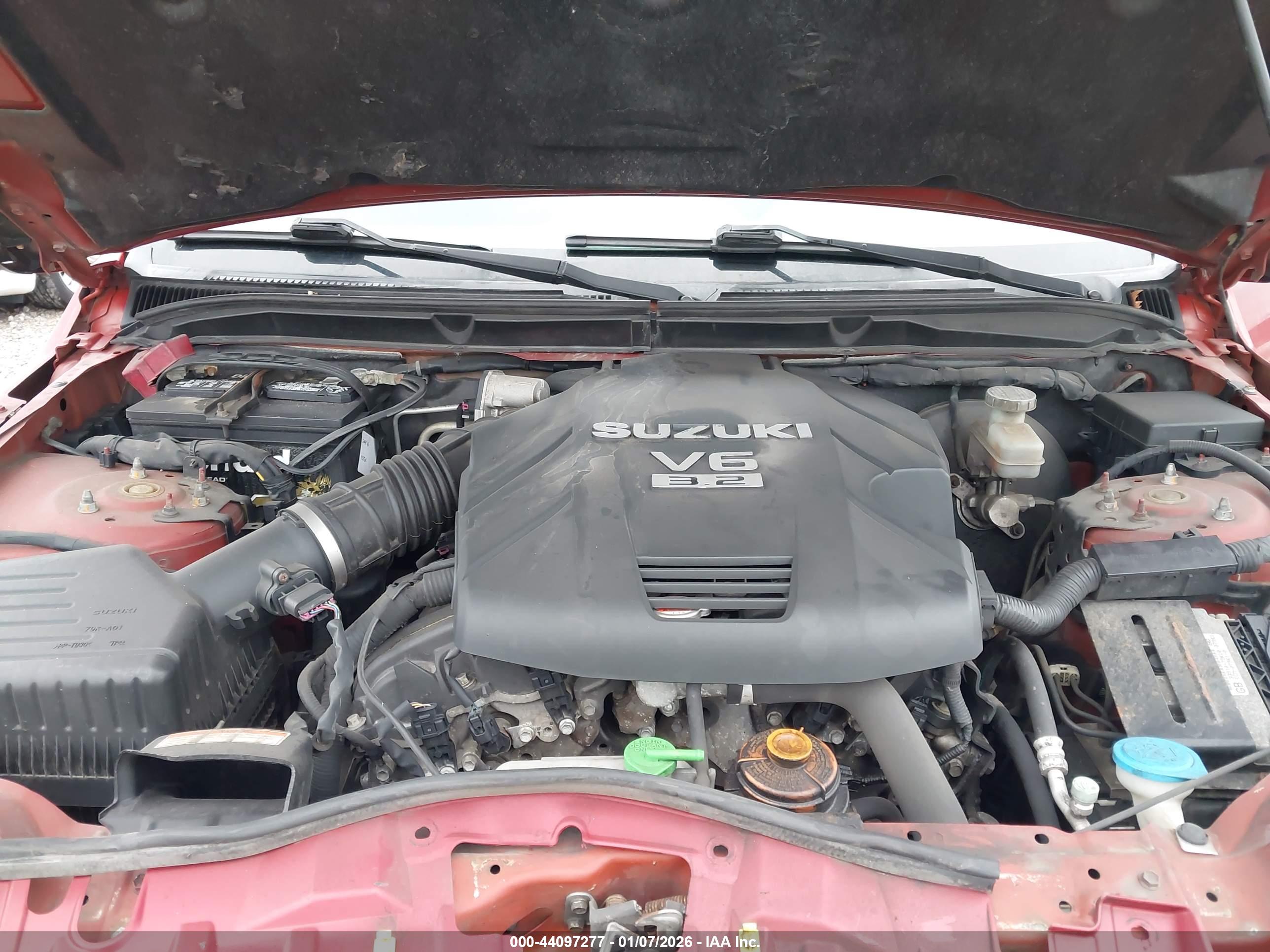 SUZUKI GRAND image 10