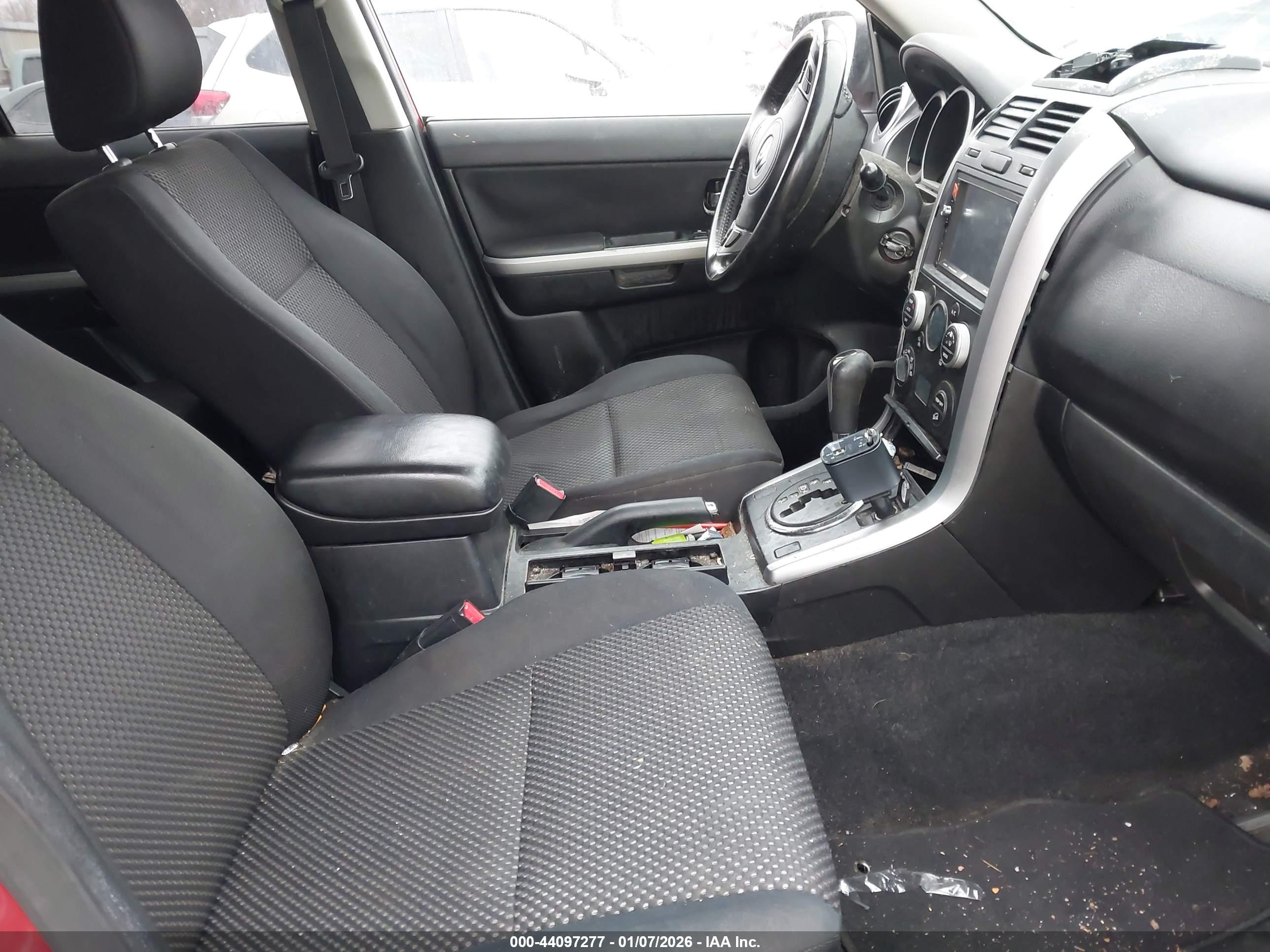 SUZUKI GRAND image 5
