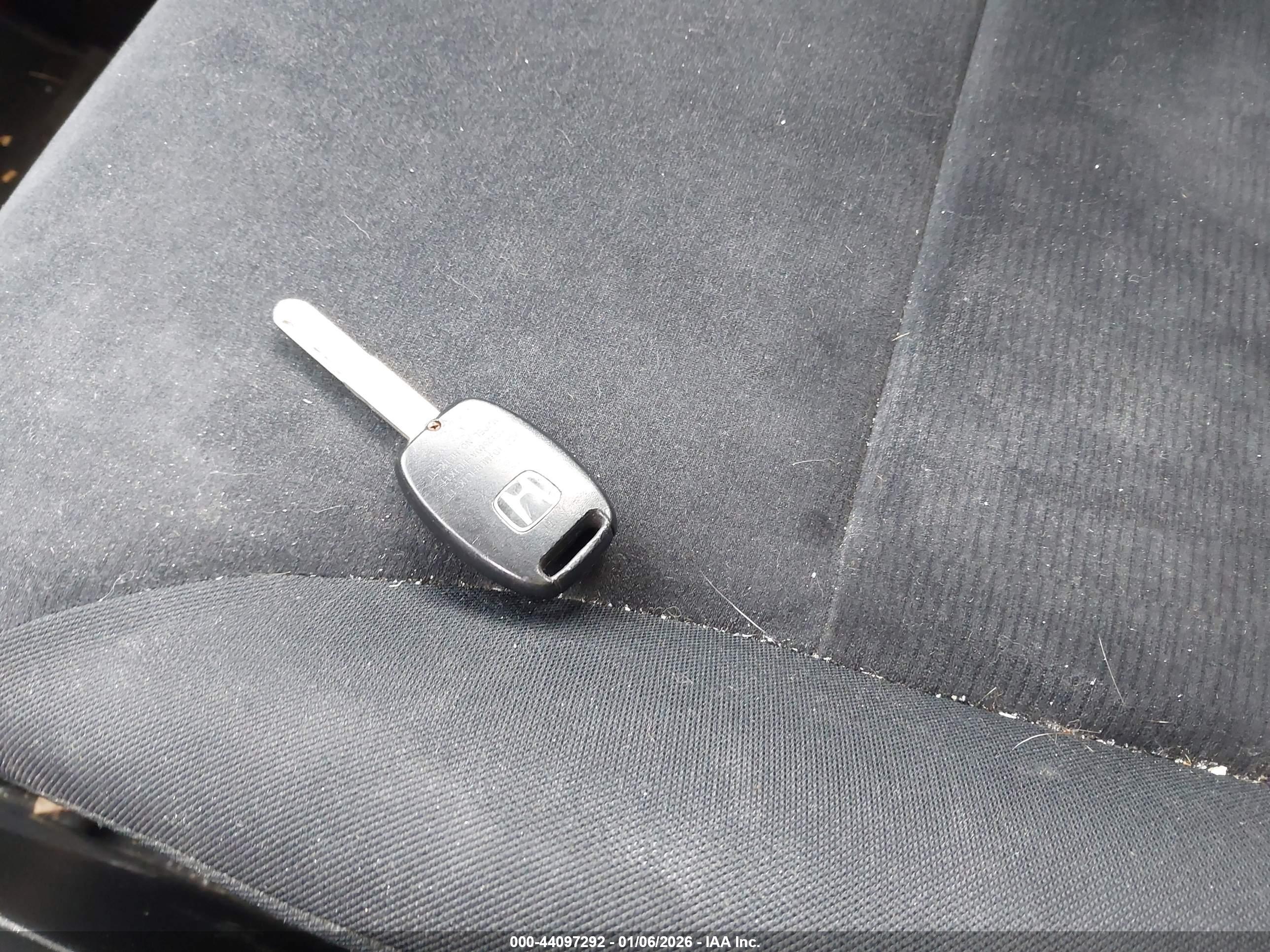 HONDA CR-V image 11