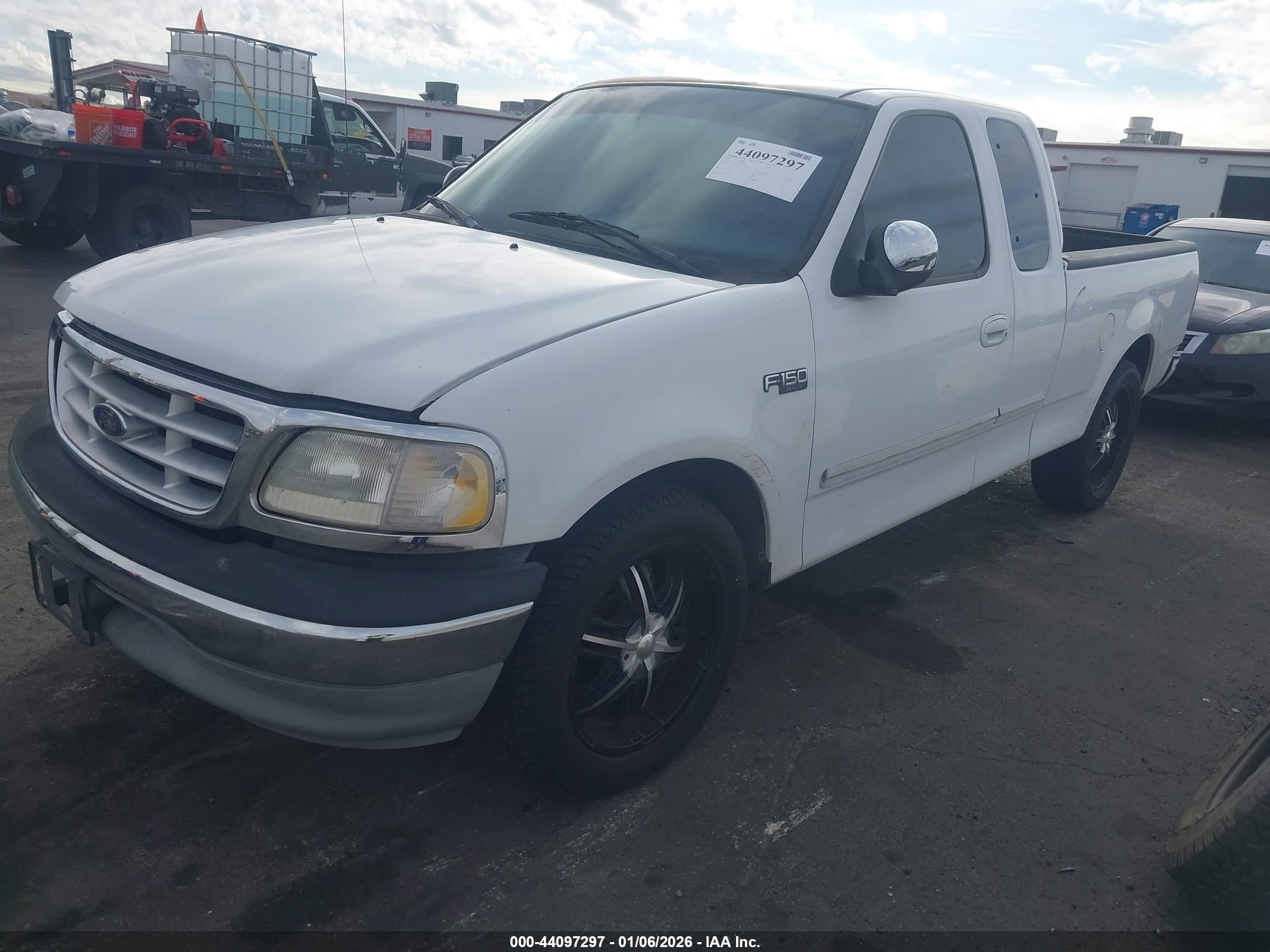 FORD F-150 image 6