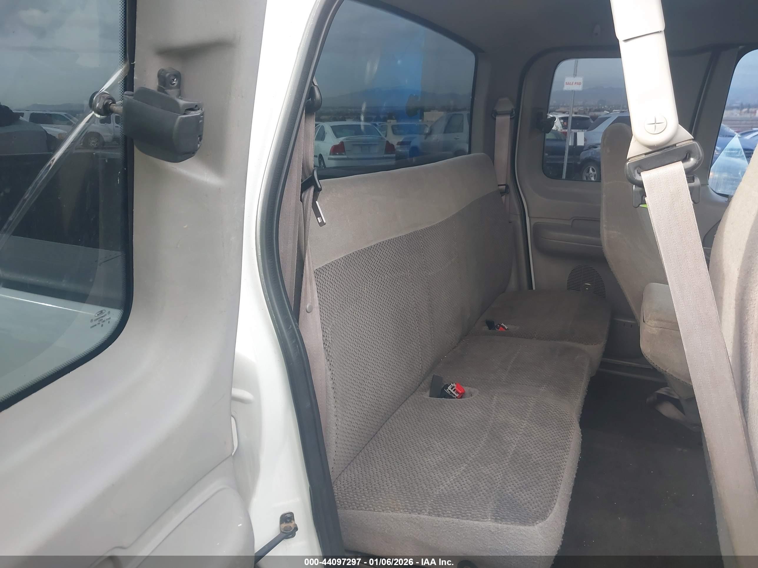 FORD F-150 image 8