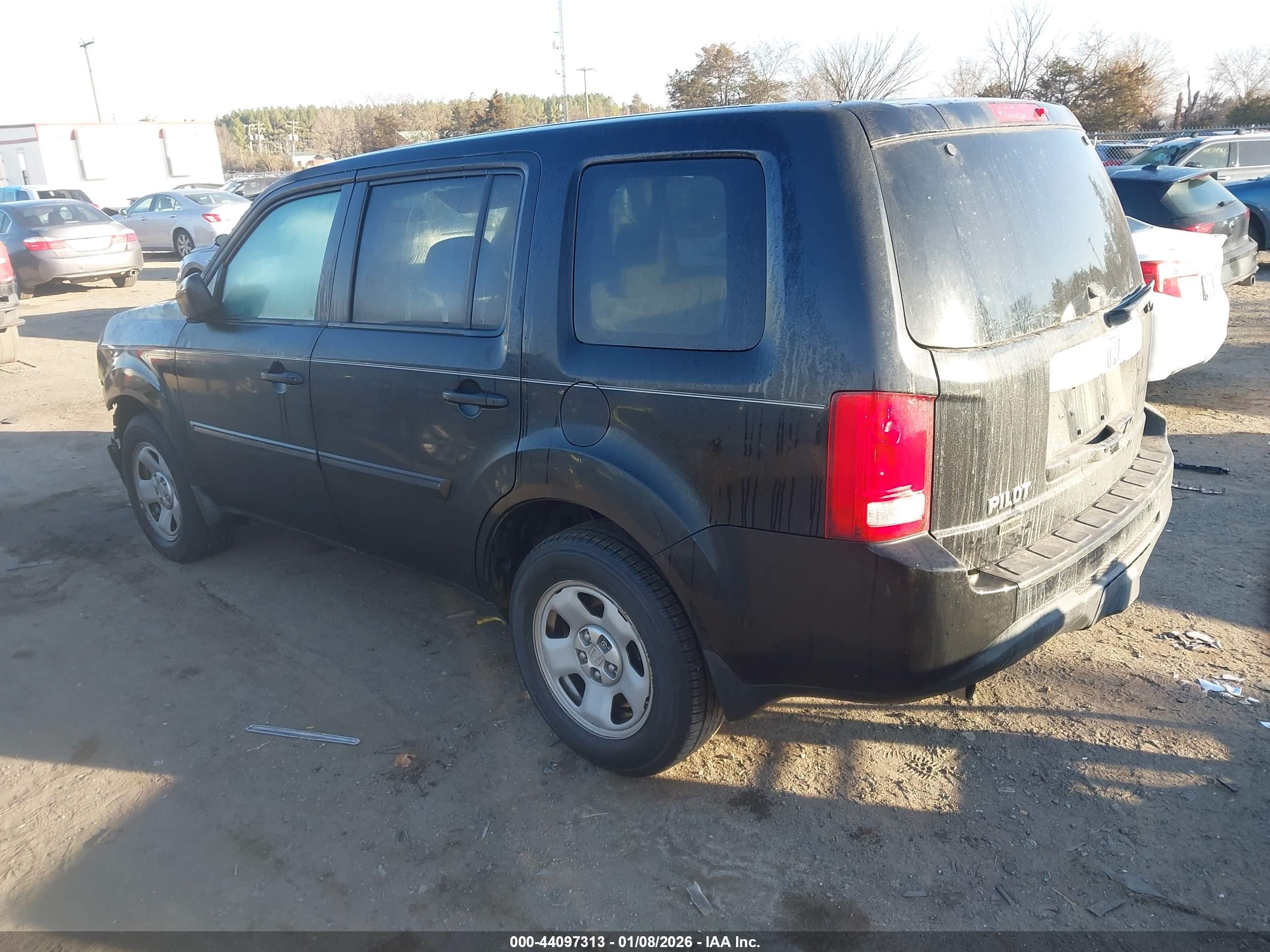 HONDA PILOT image 3