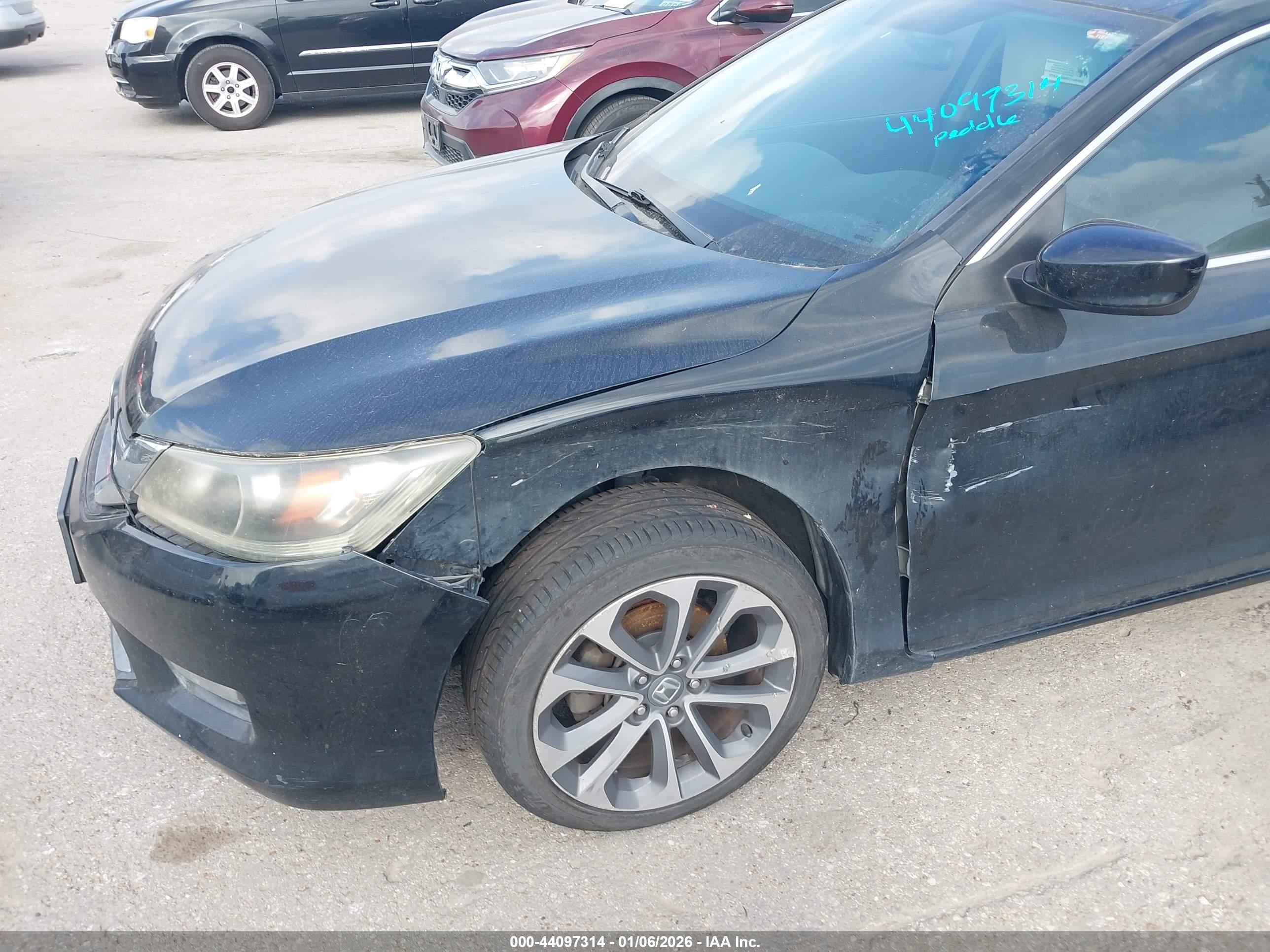 HONDA ACCORD image 6