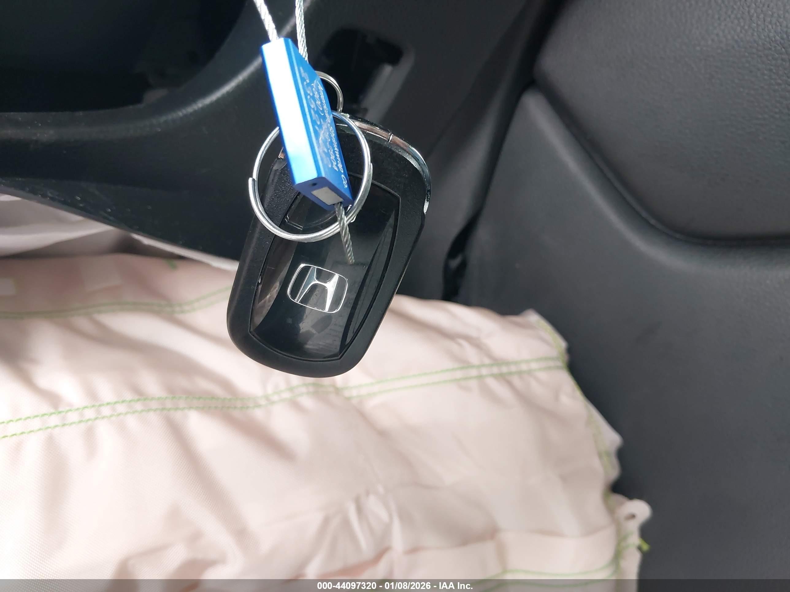 HONDA CR-V image 11