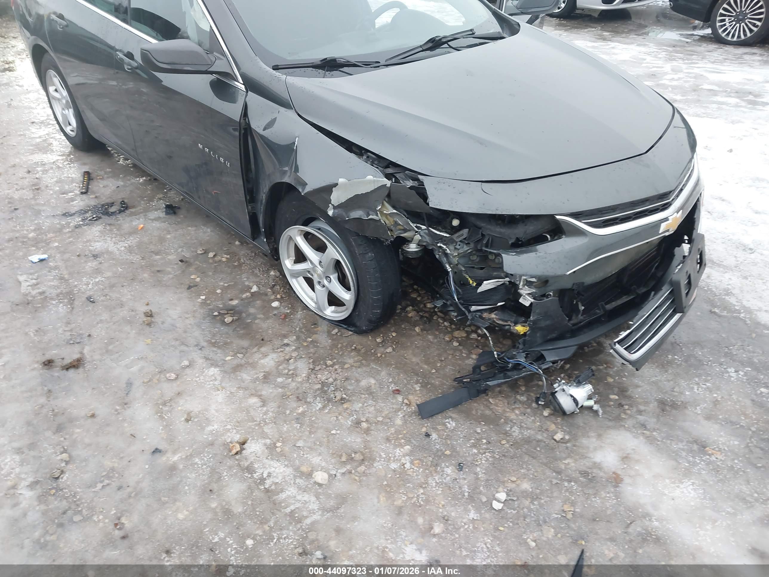 CHEVROLET MALIBU image 6