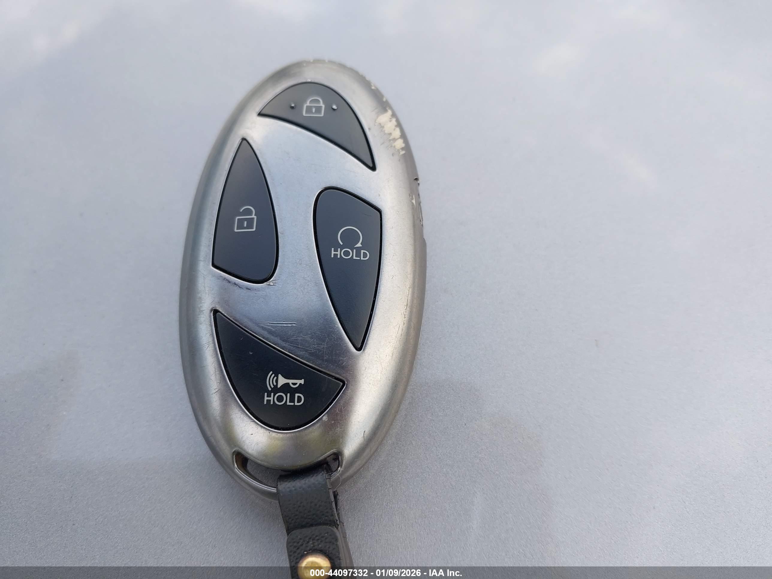 HYUNDAI ELANTRA image 11