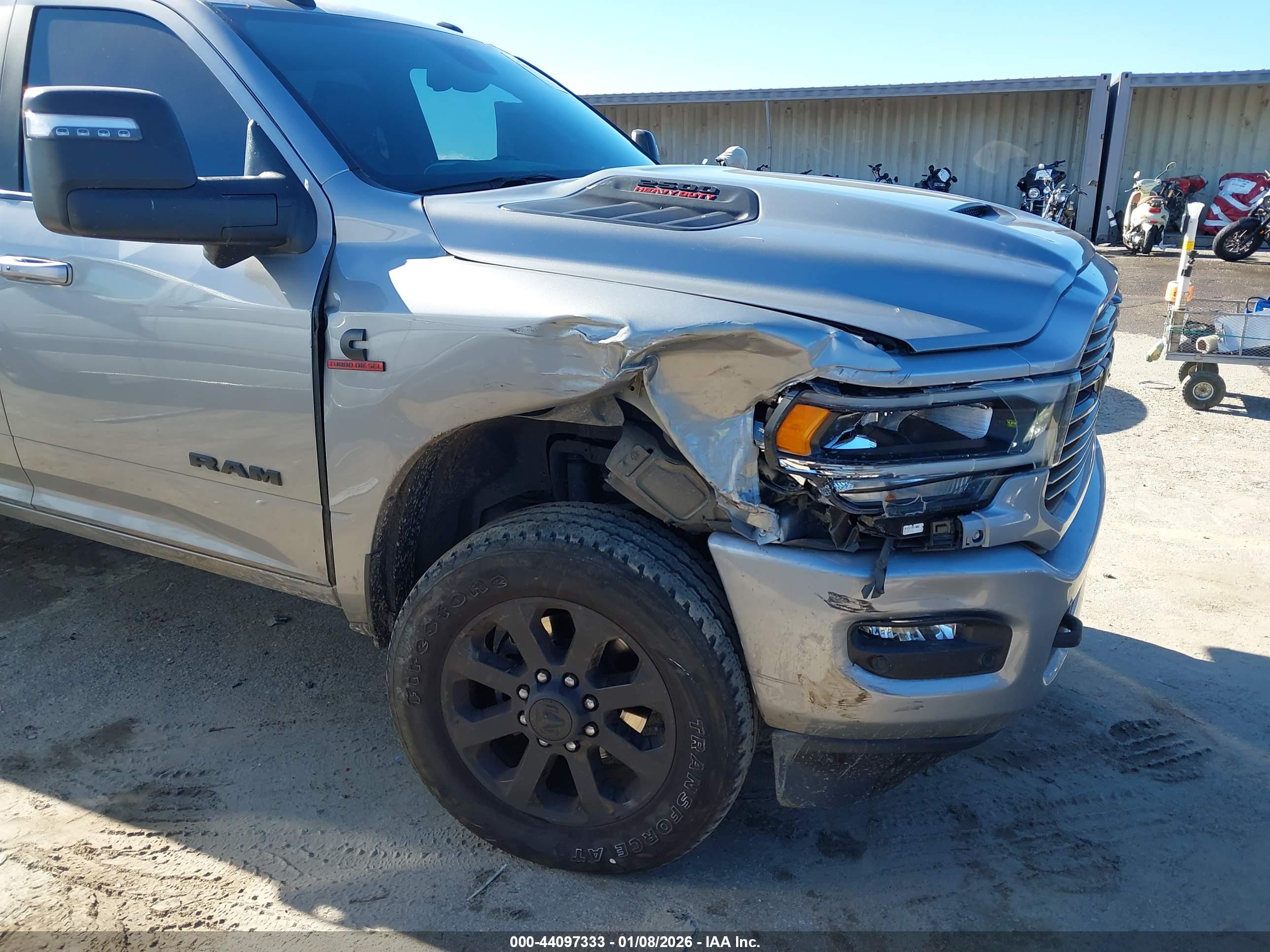 RAM 2500 image 6