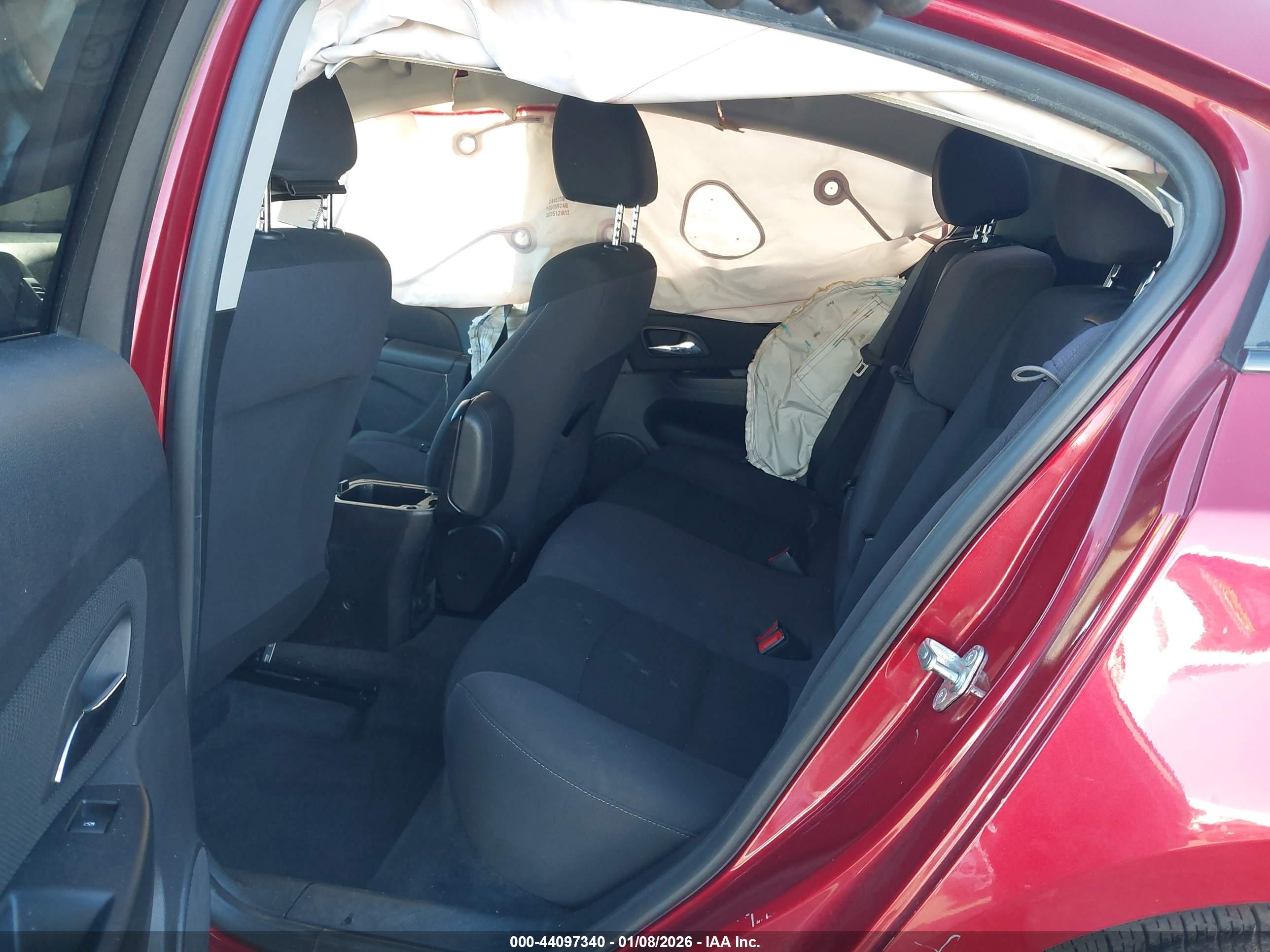 CHEVROLET CRUZE image 8