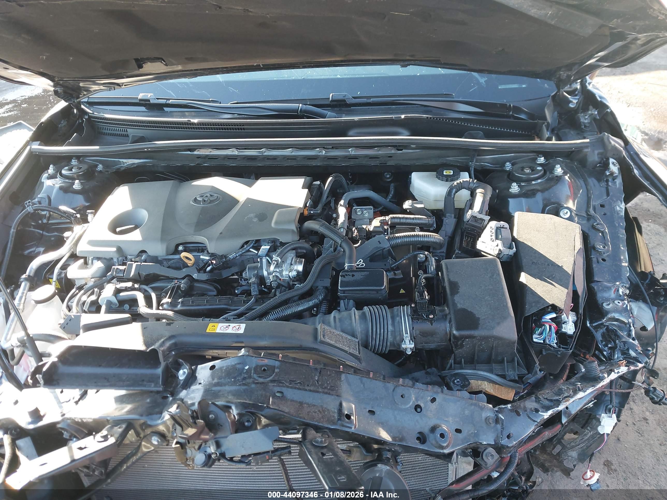 TOYOTA CAMRY image 10