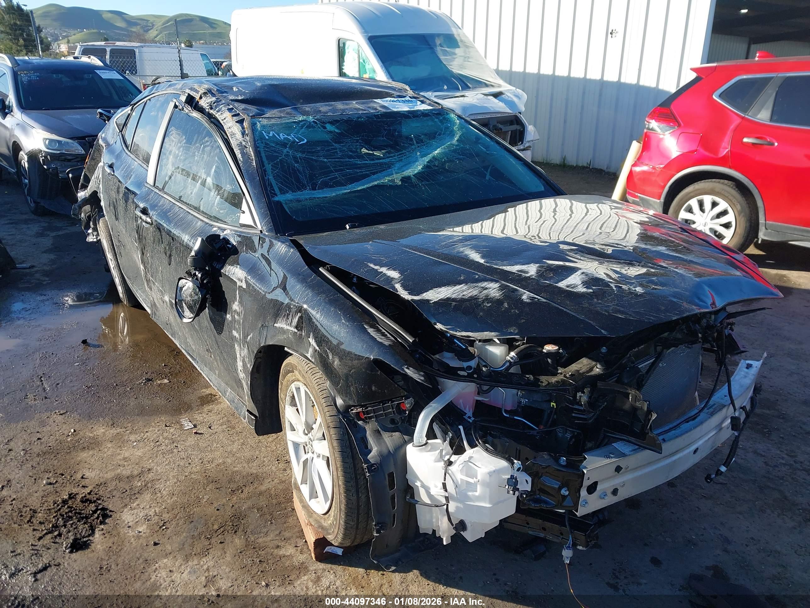 TOYOTA CAMRY image 6