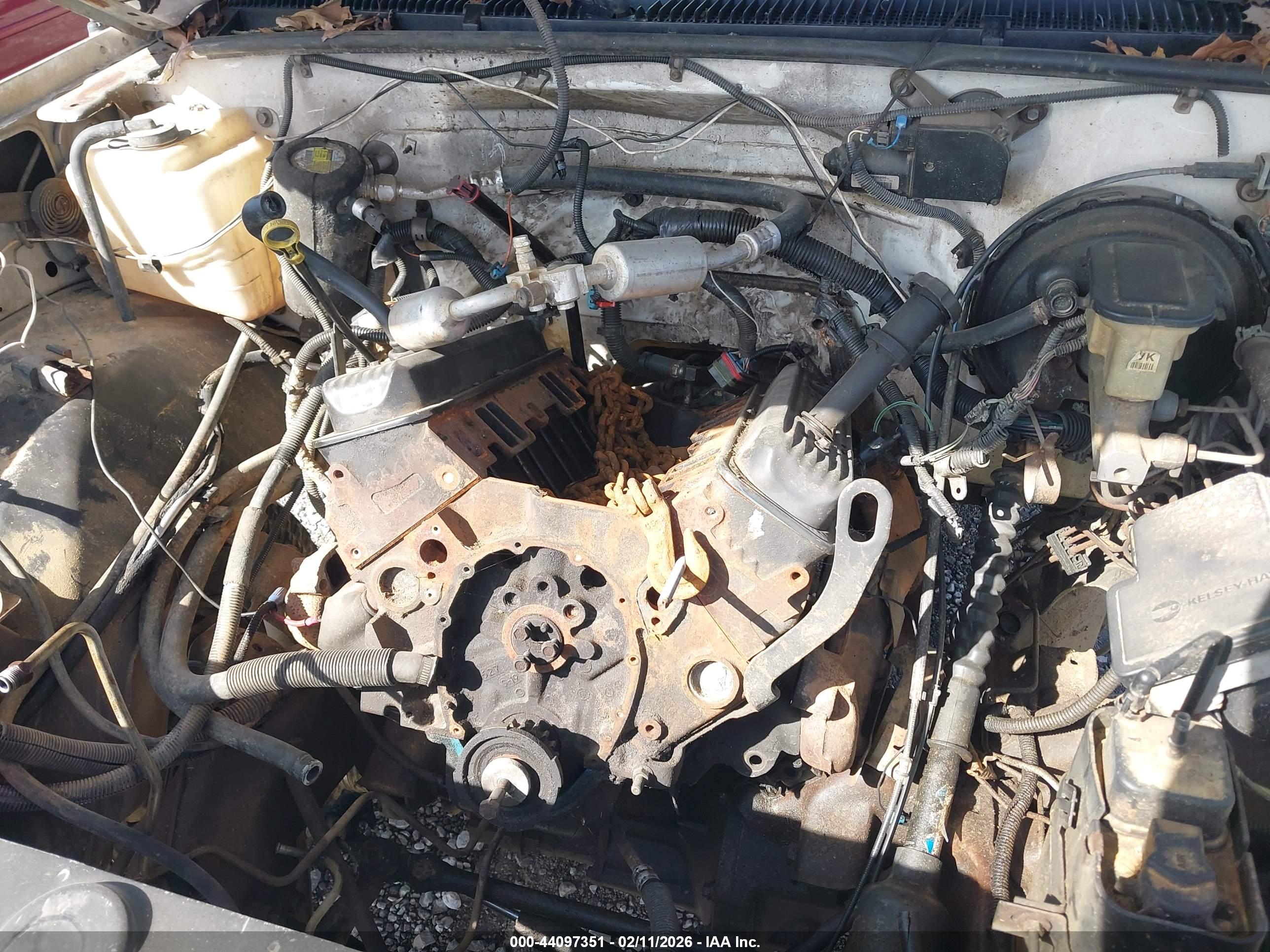 CHEVROLET C/K image 10