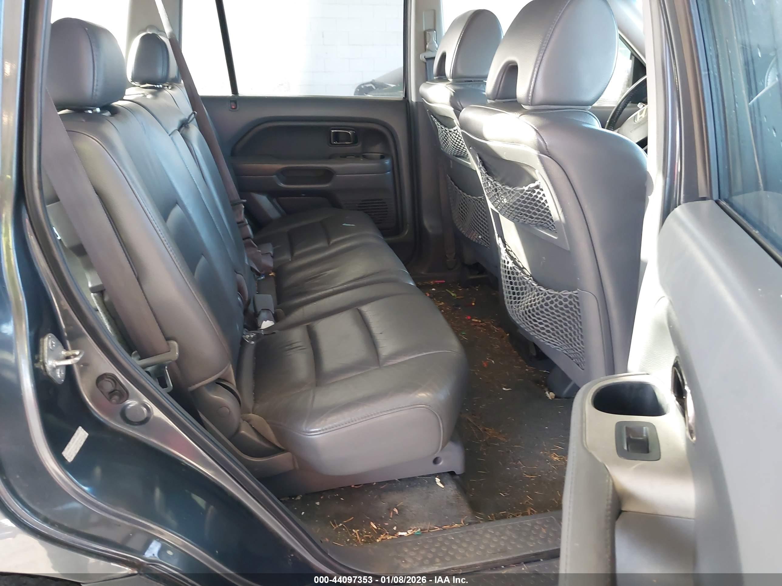 HONDA PILOT image 8