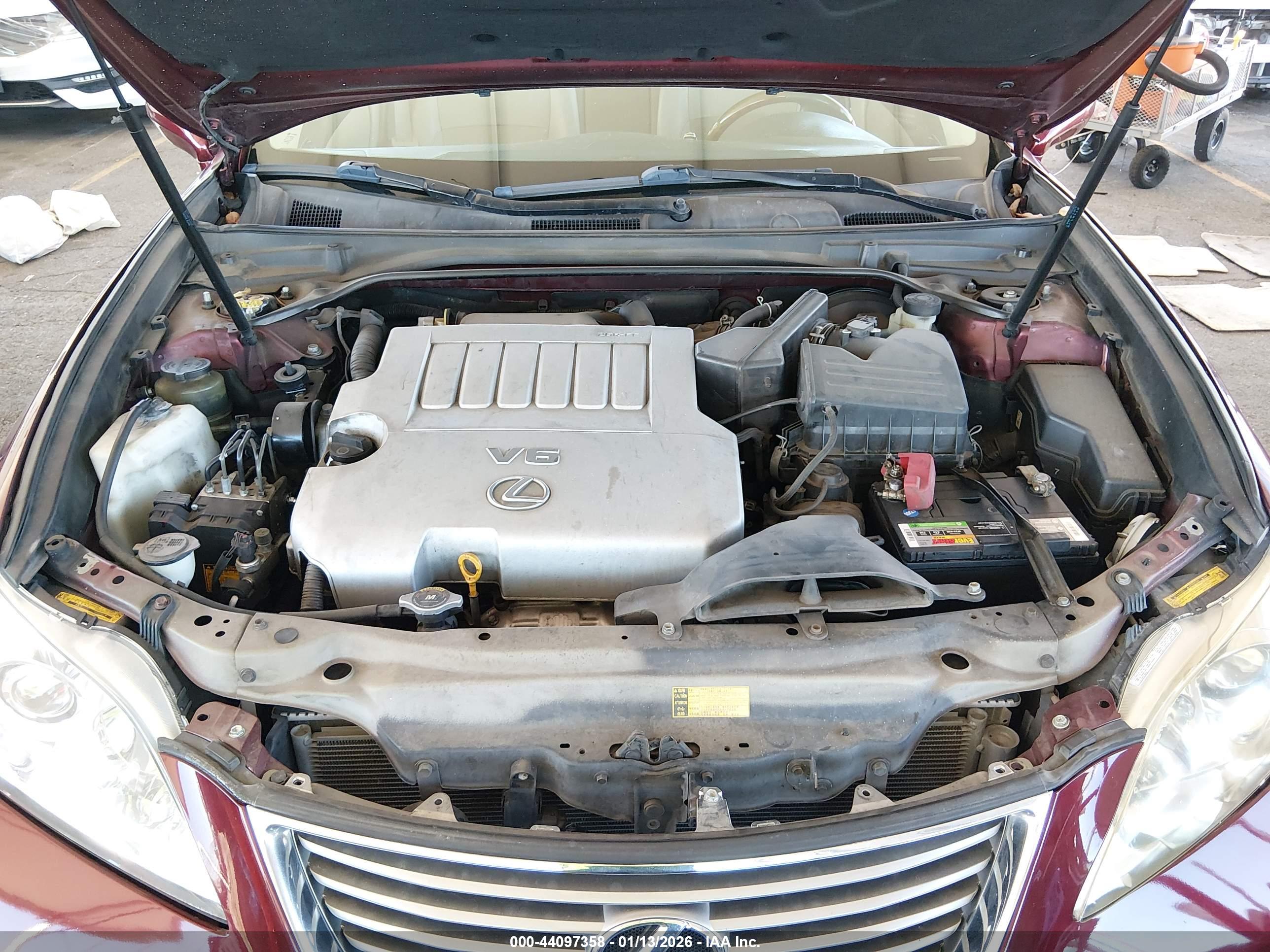 LEXUS ES image 10