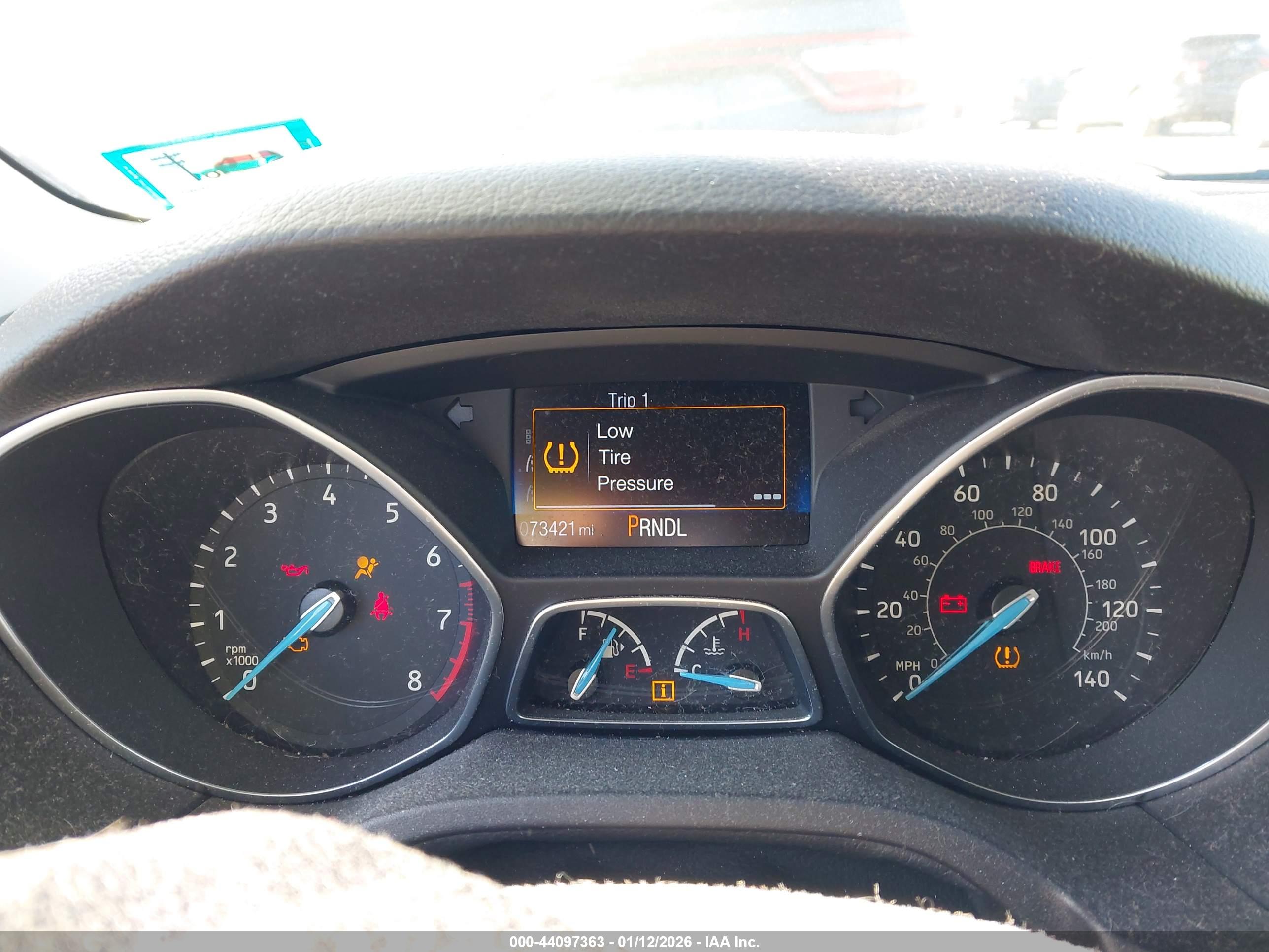 FORD FOCUS image 7