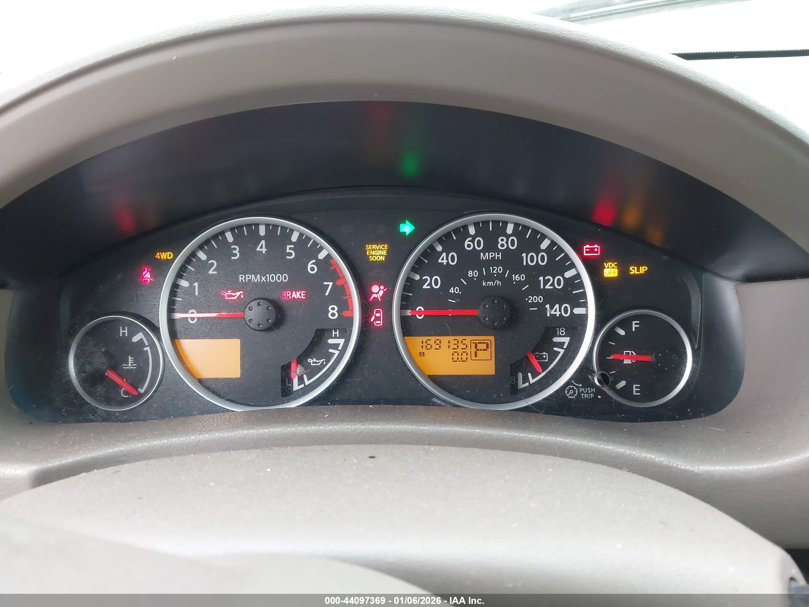 NISSAN PATHFINDER image 7