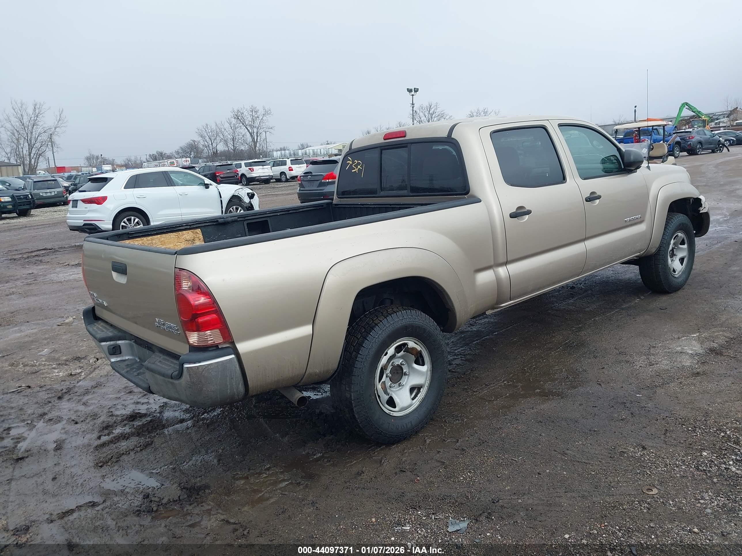 TOYOTA TACOMA image 4