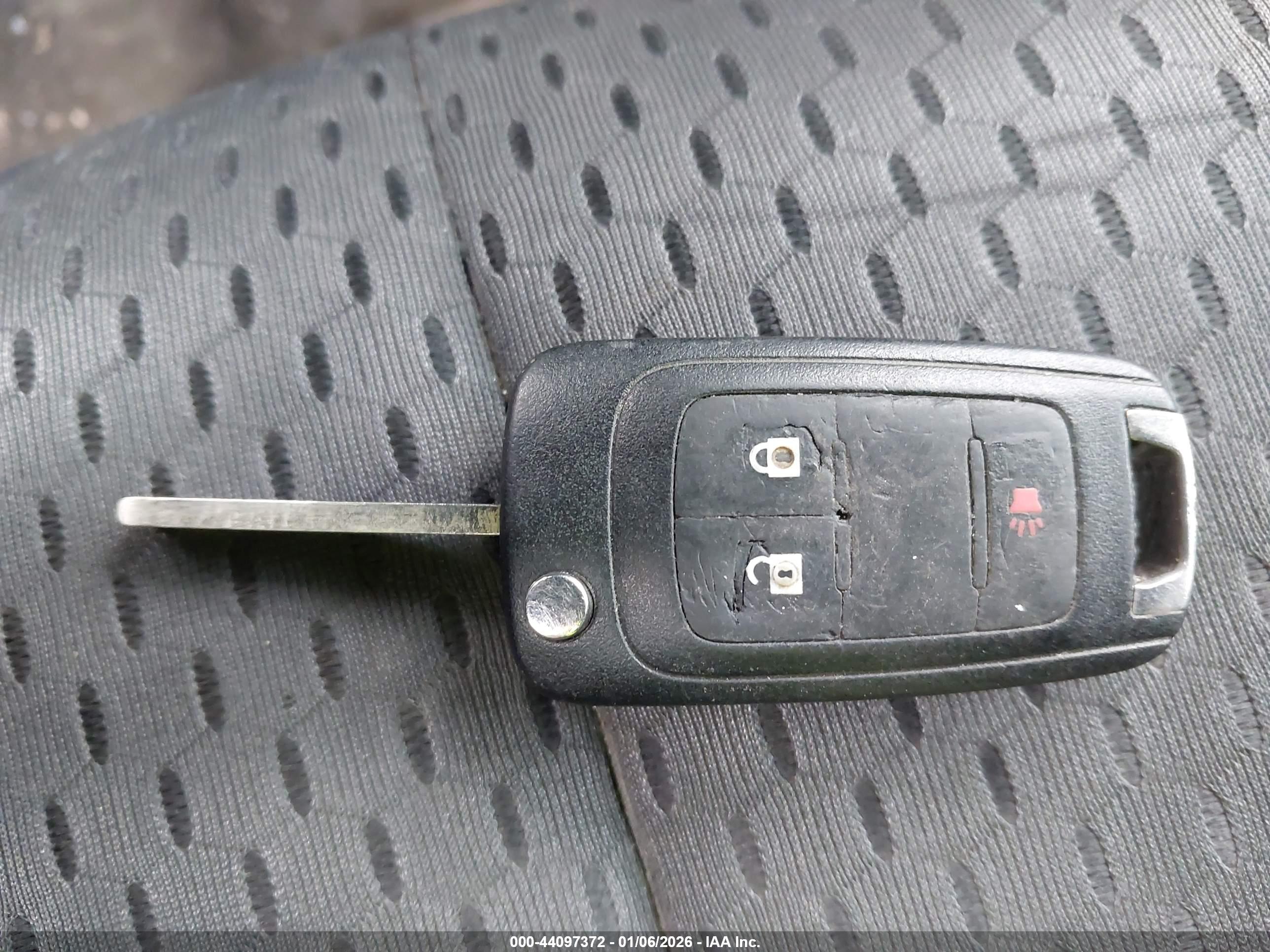 GMC TERRAIN image 11