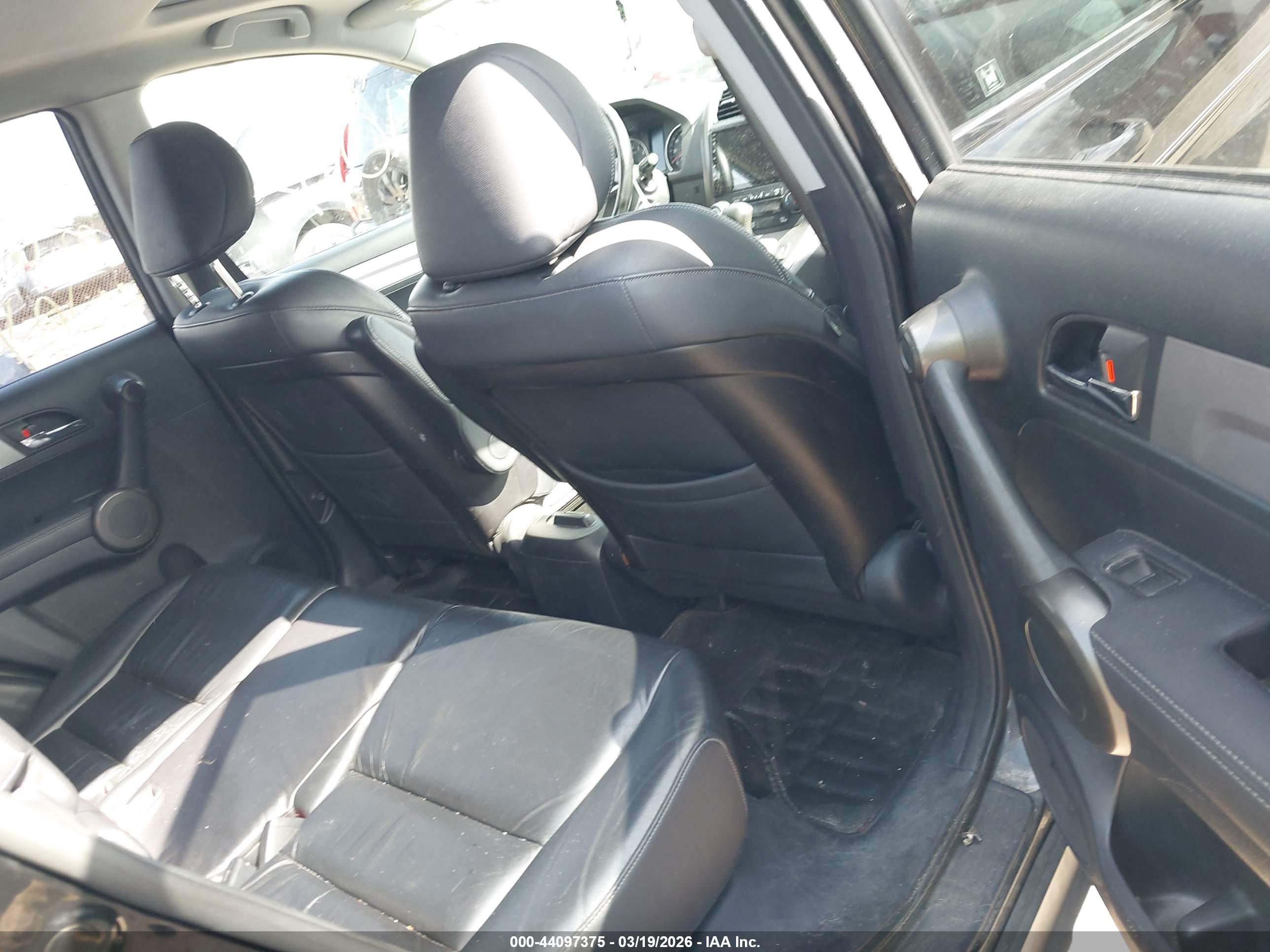 HONDA CR-V image 8