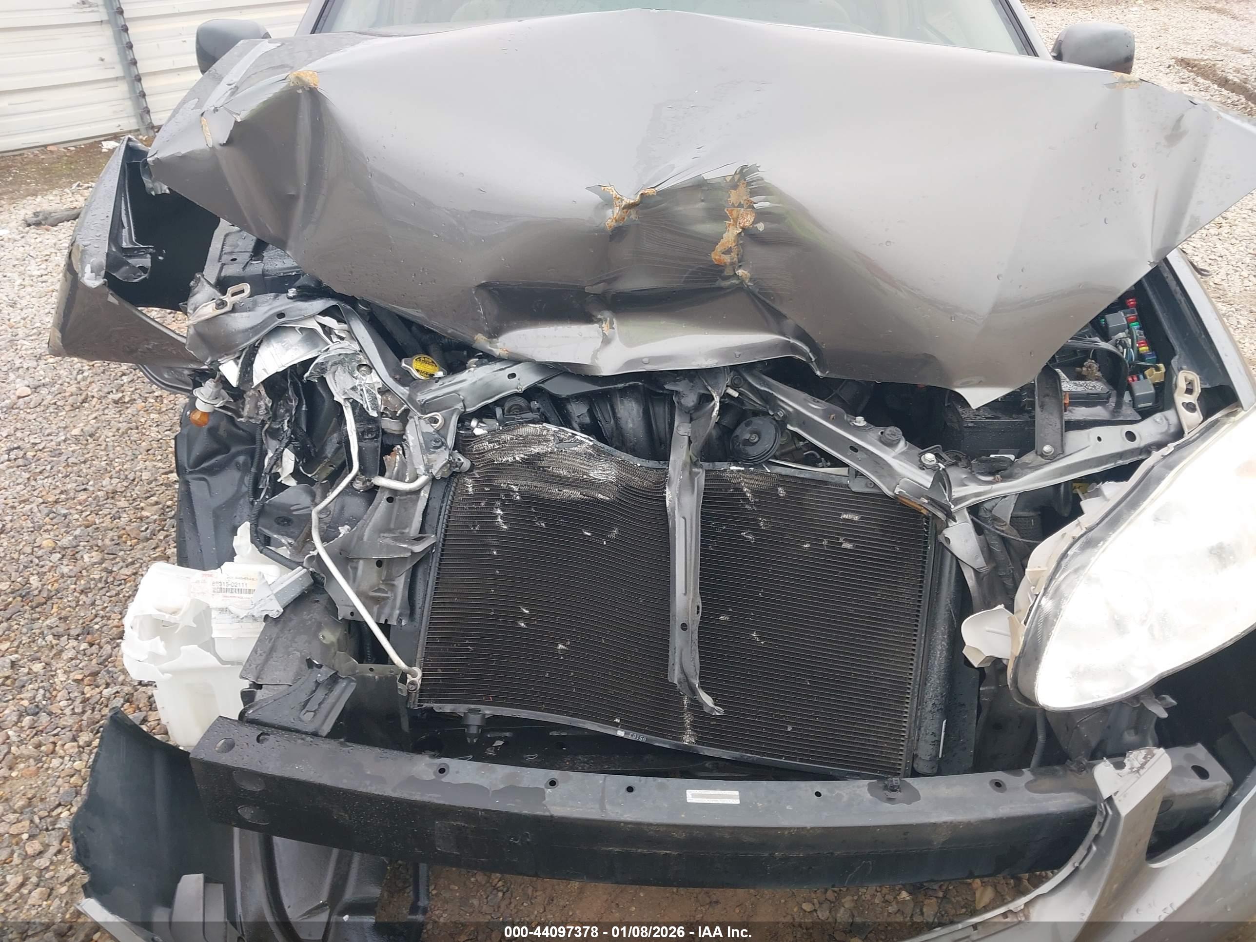 TOYOTA COROLLA image 6