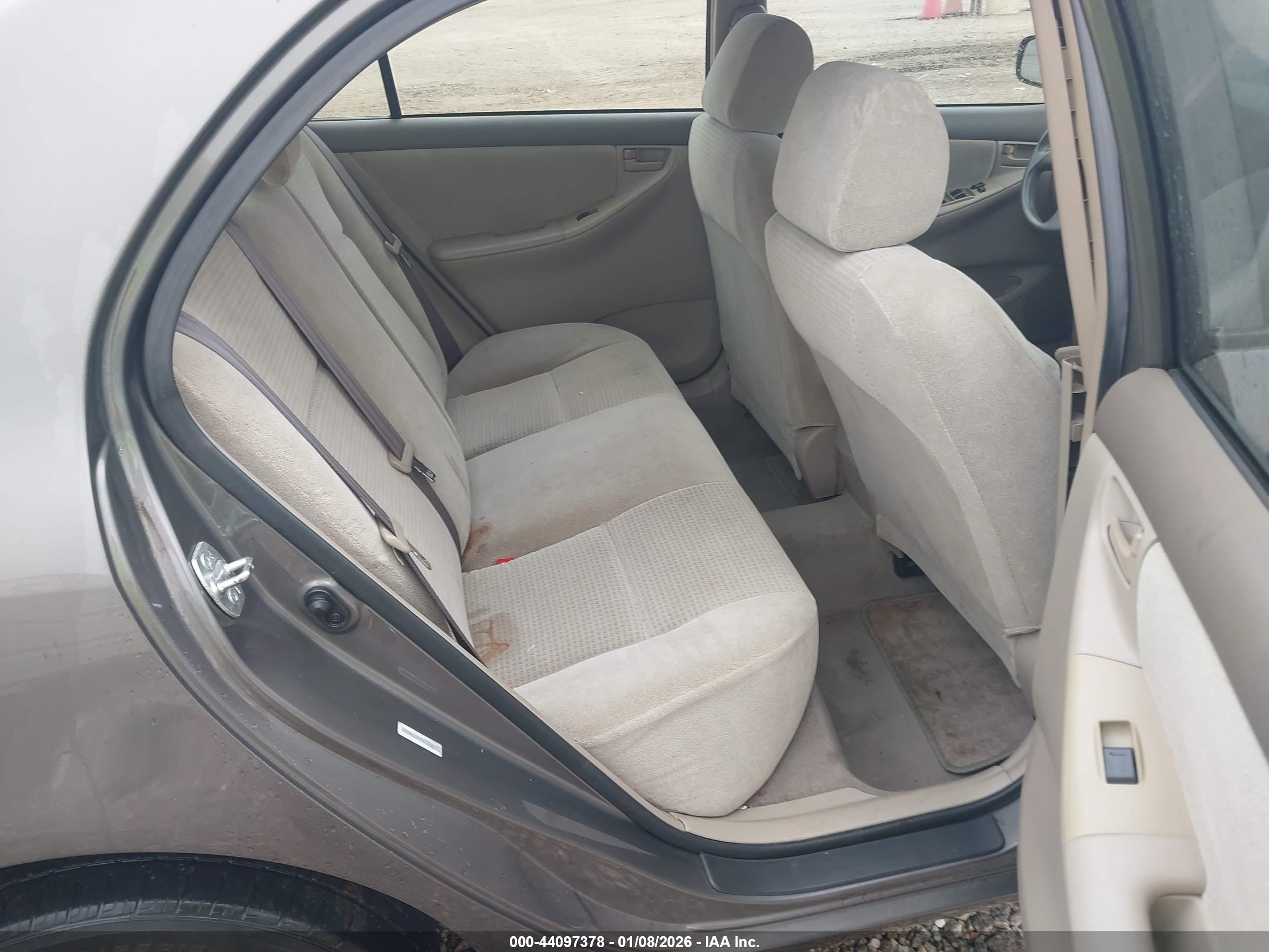 TOYOTA COROLLA image 8