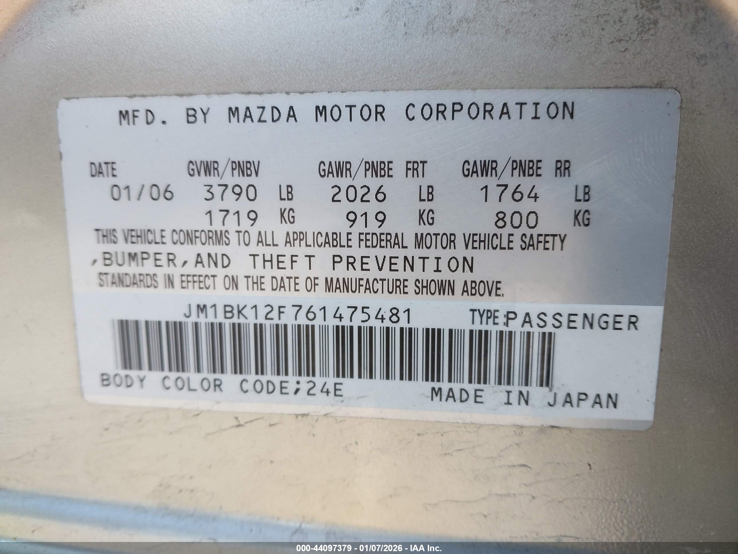 MAZDA MAZDA3 image 9