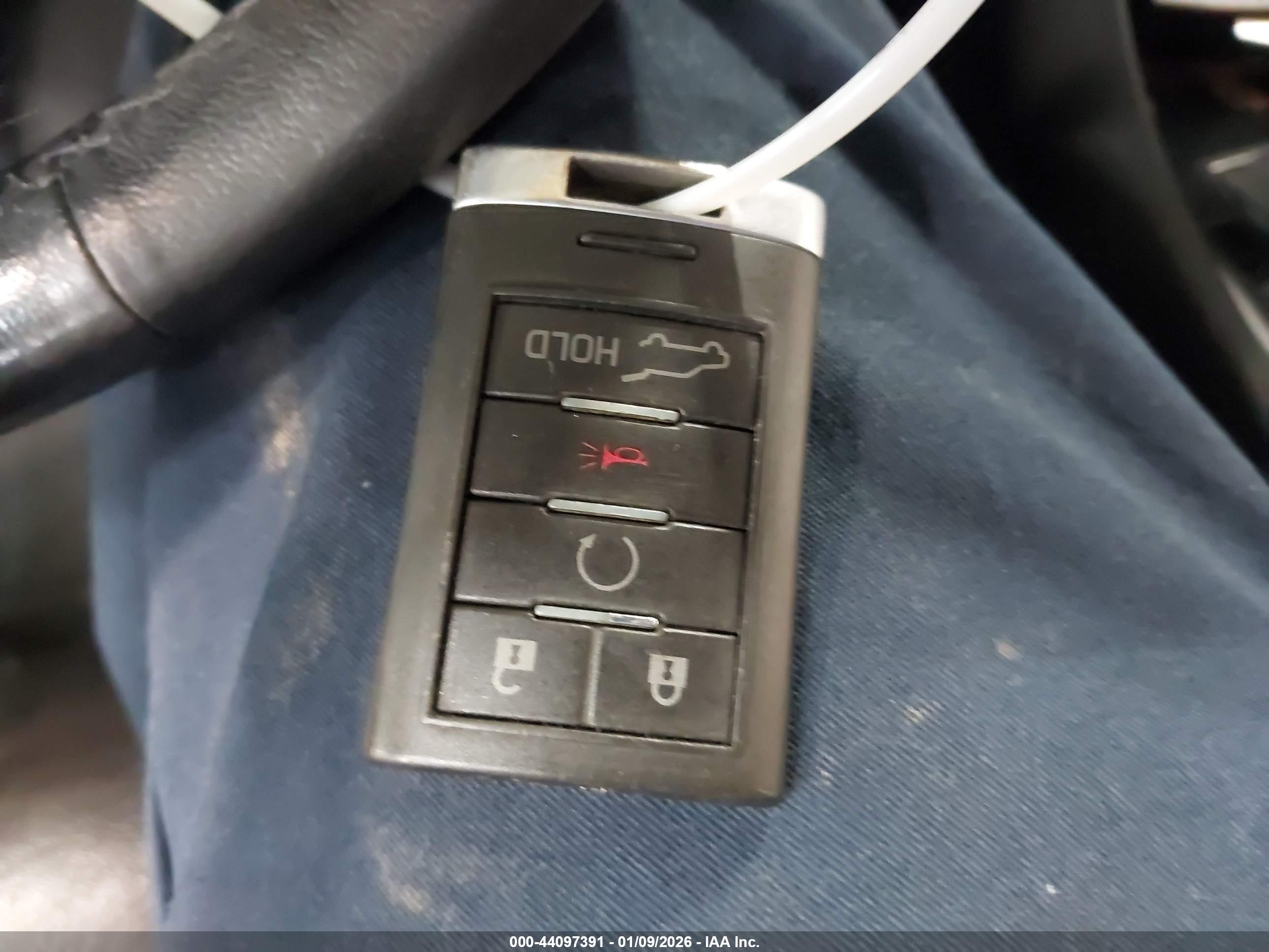 CADILLAC SRX image 11