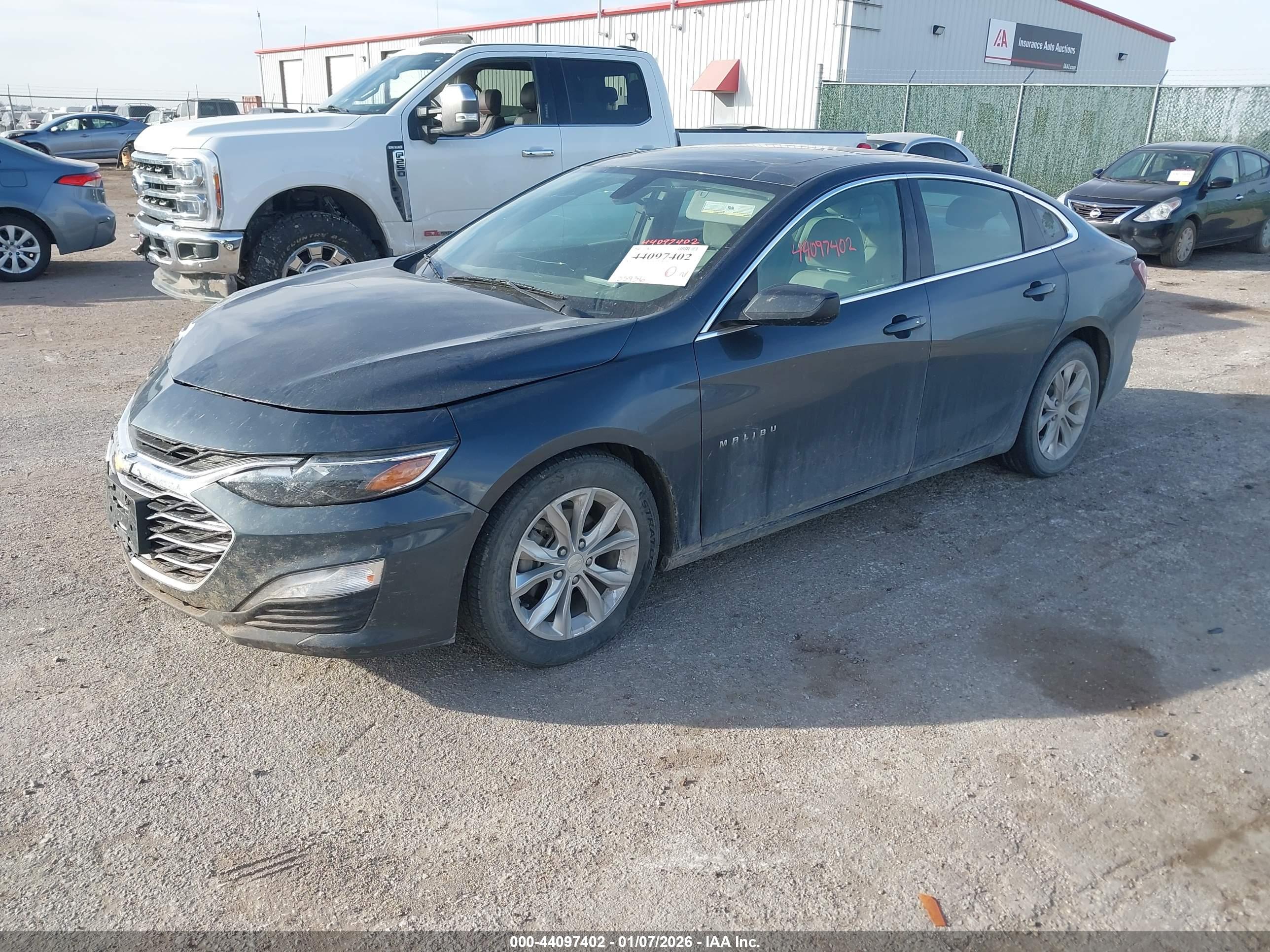 CHEVROLET MALIBU image 2