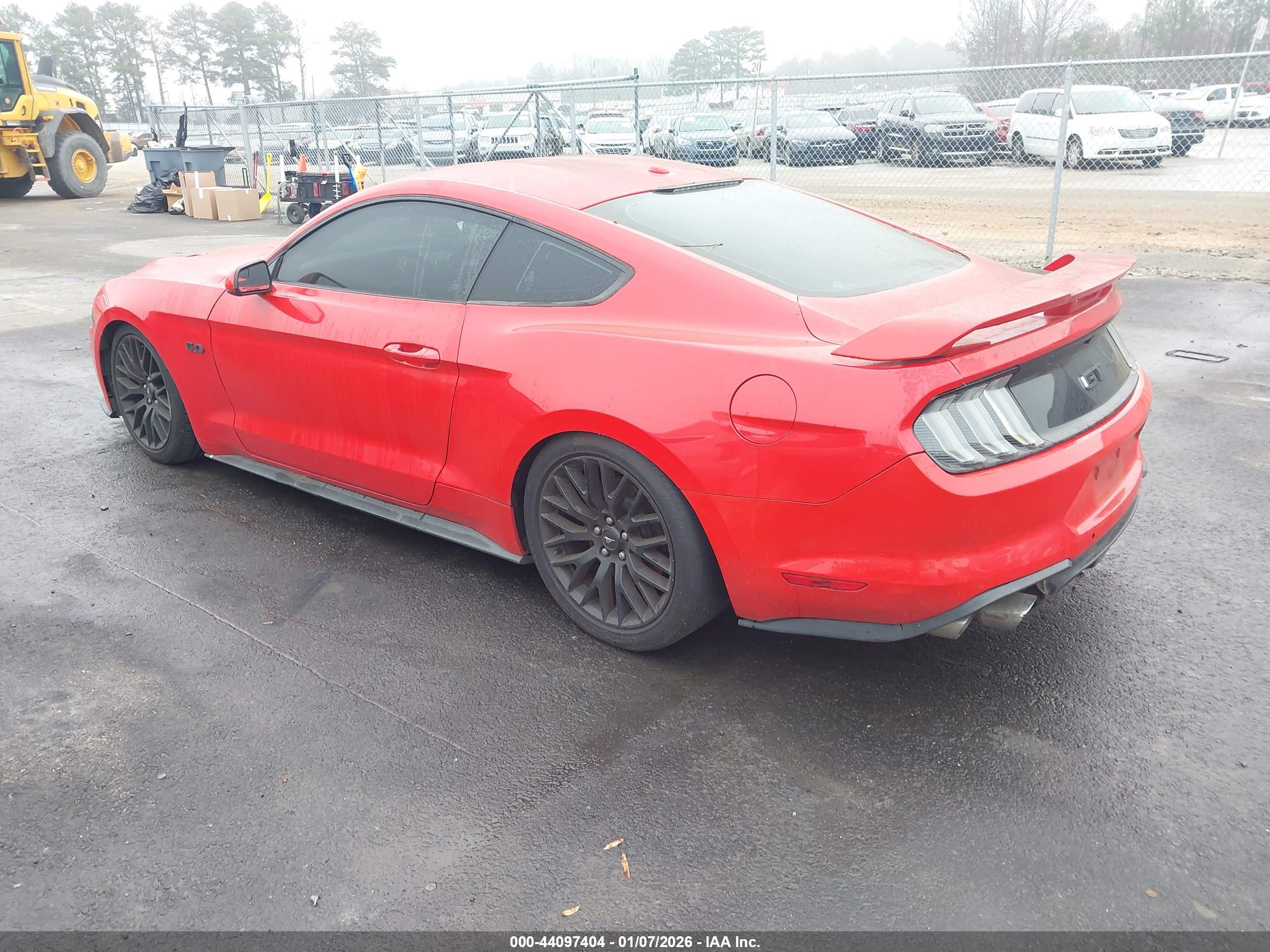 FORD MUSTANG image 3