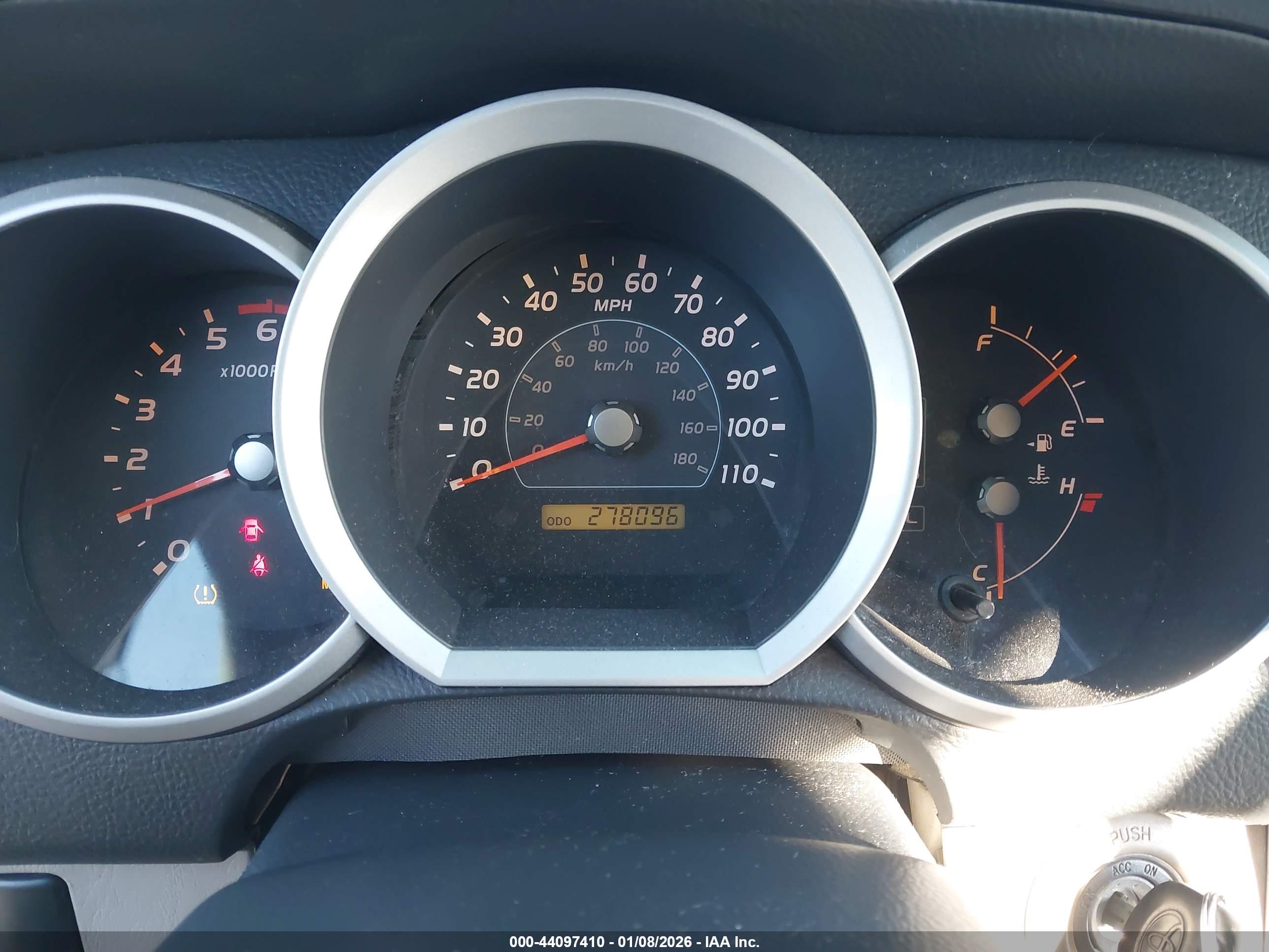 TOYOTA 4RUNNER image 7