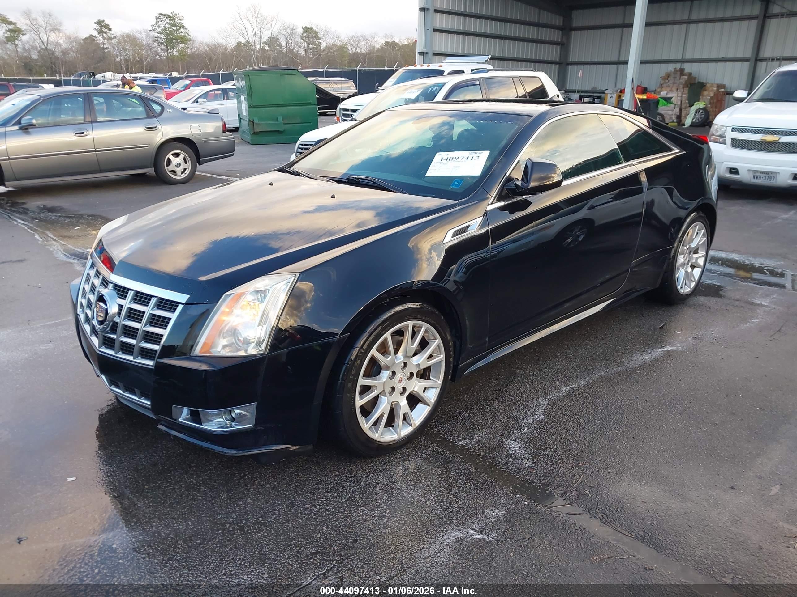 CADILLAC CTS image 2
