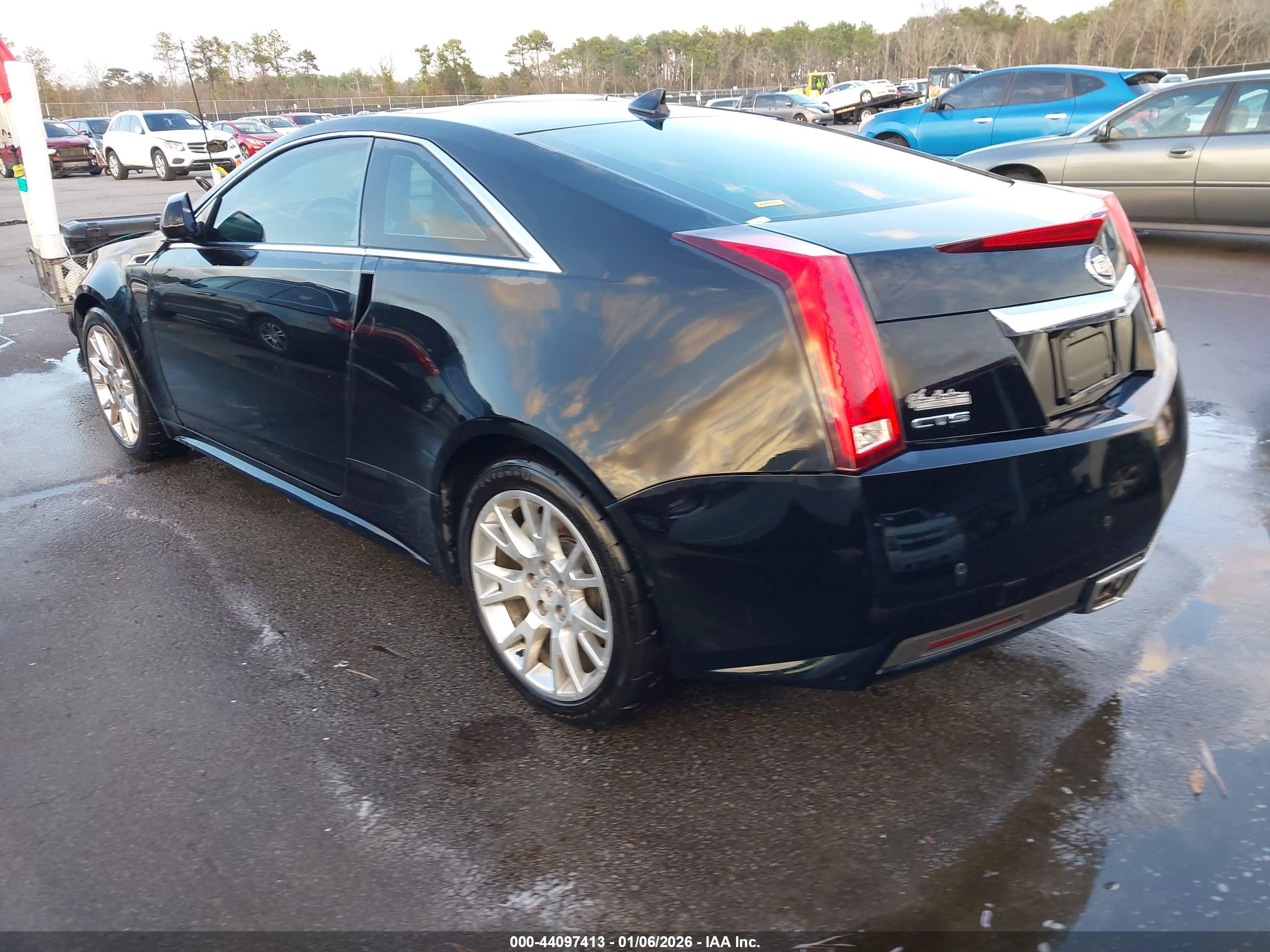 CADILLAC CTS image 3