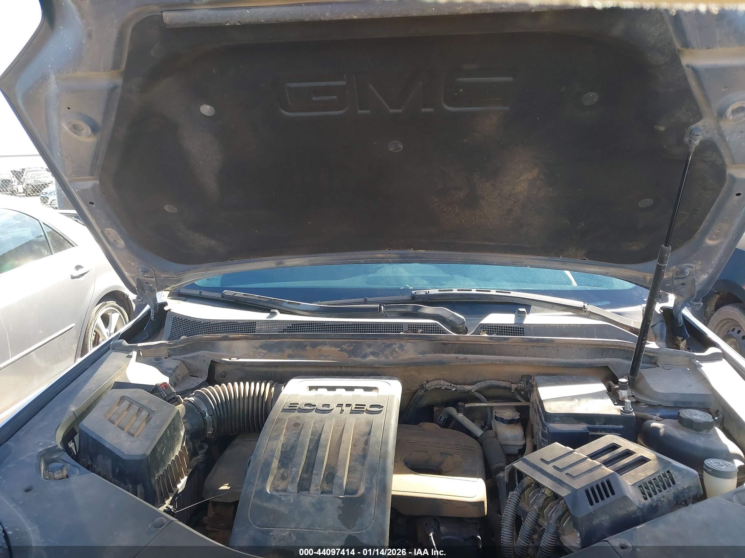 GMC TERRAIN image 10