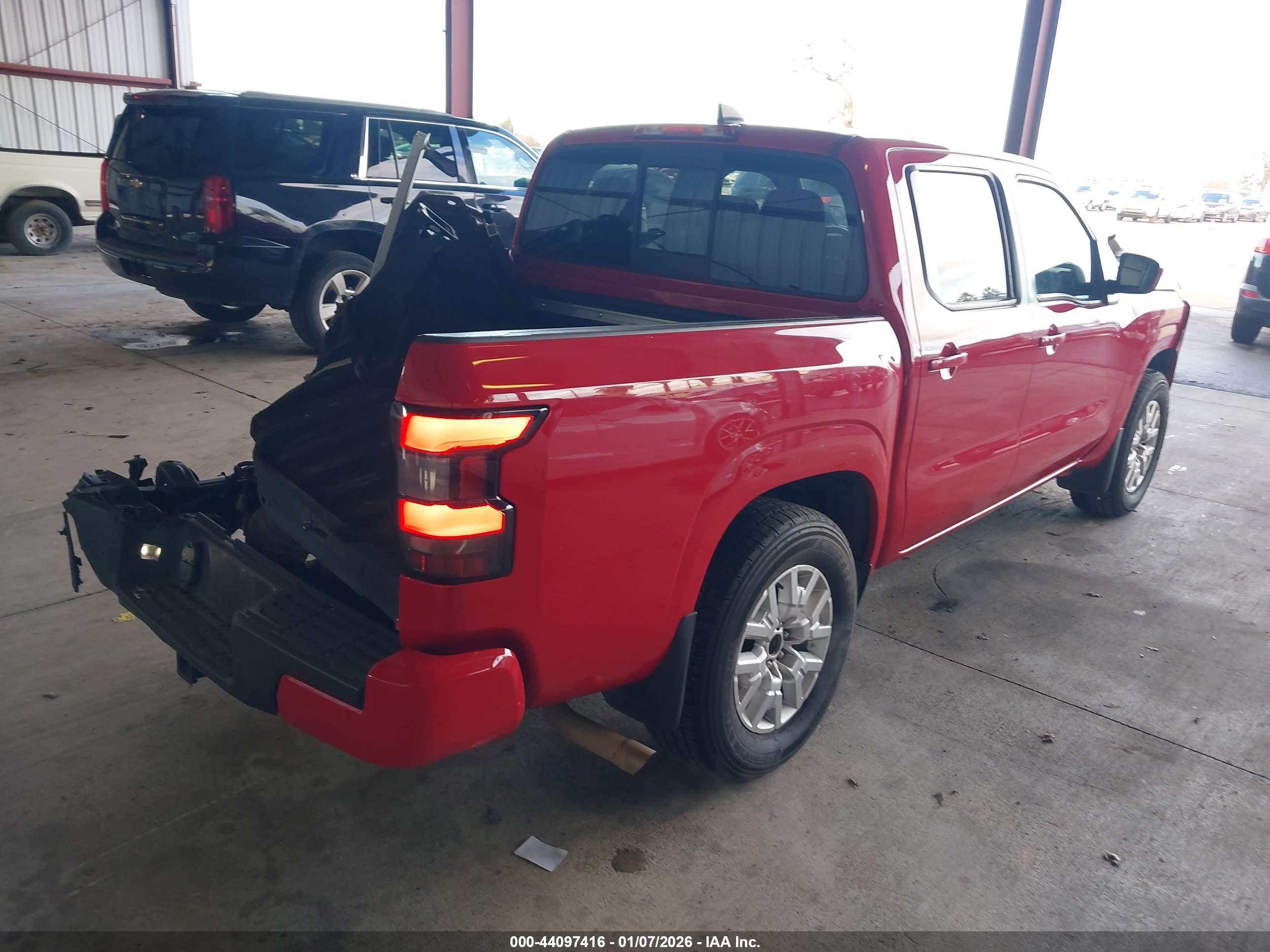 NISSAN FRONTIER image 4