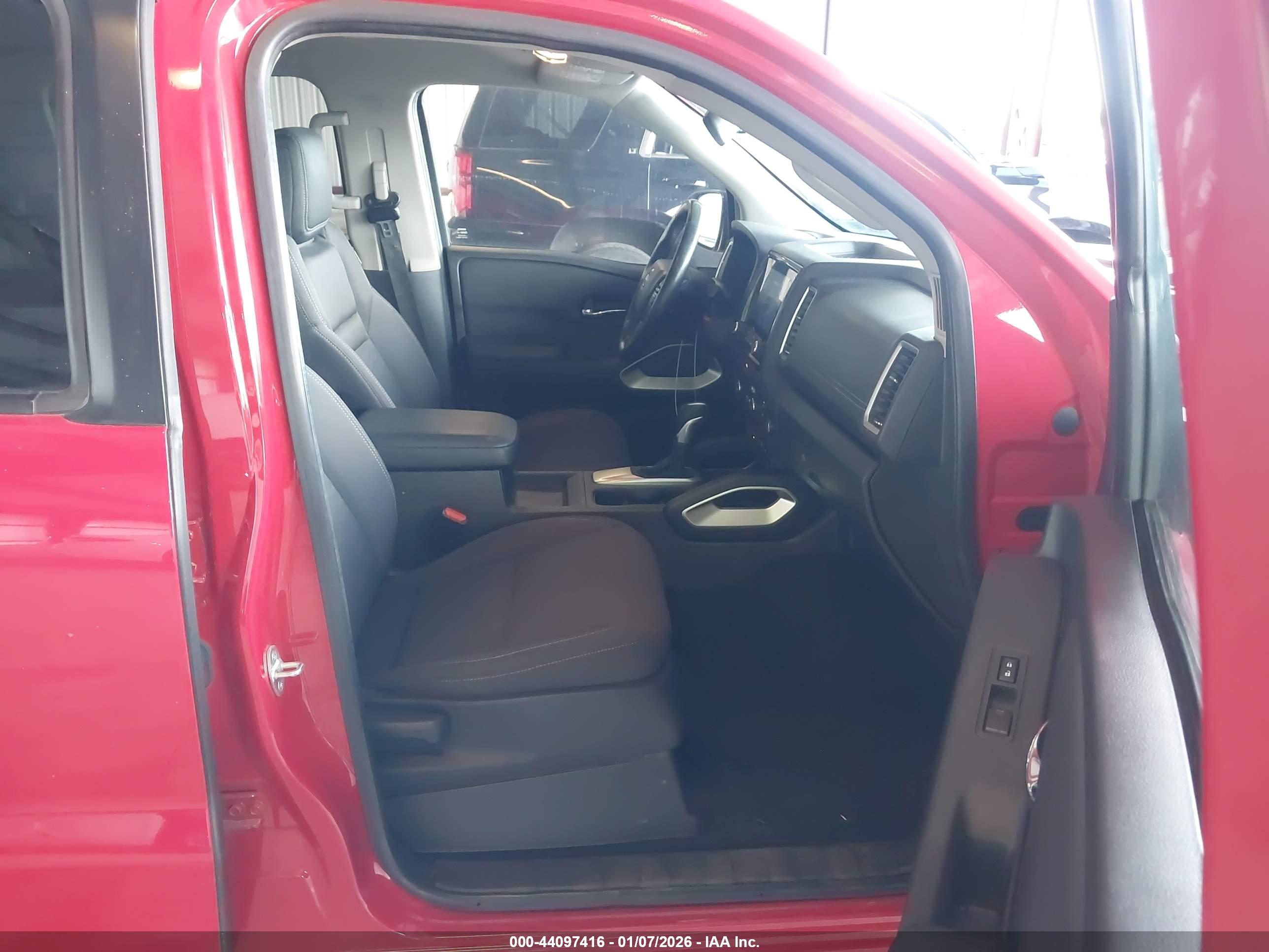 NISSAN FRONTIER image 5