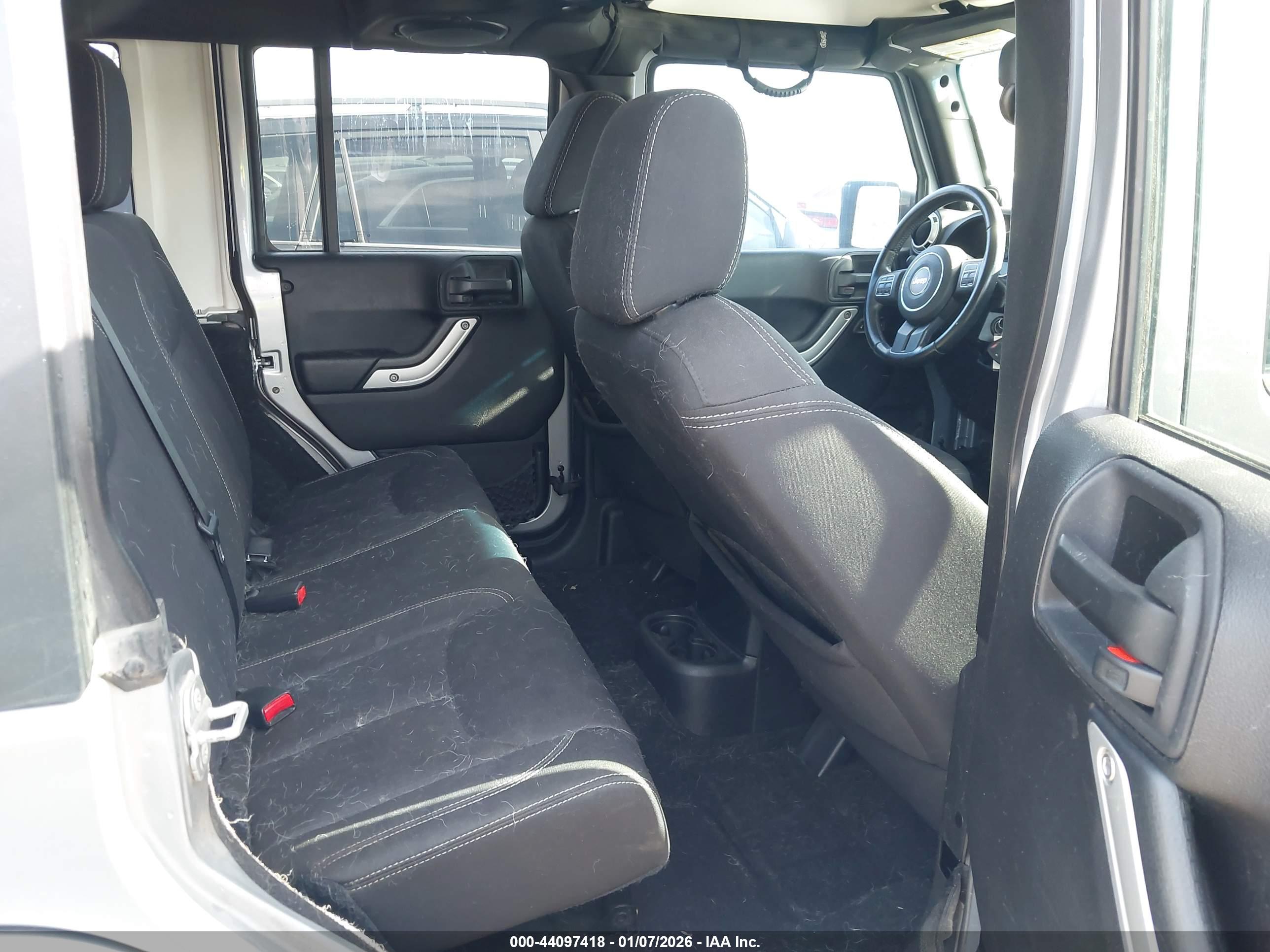 JEEP WRANGLER image 8