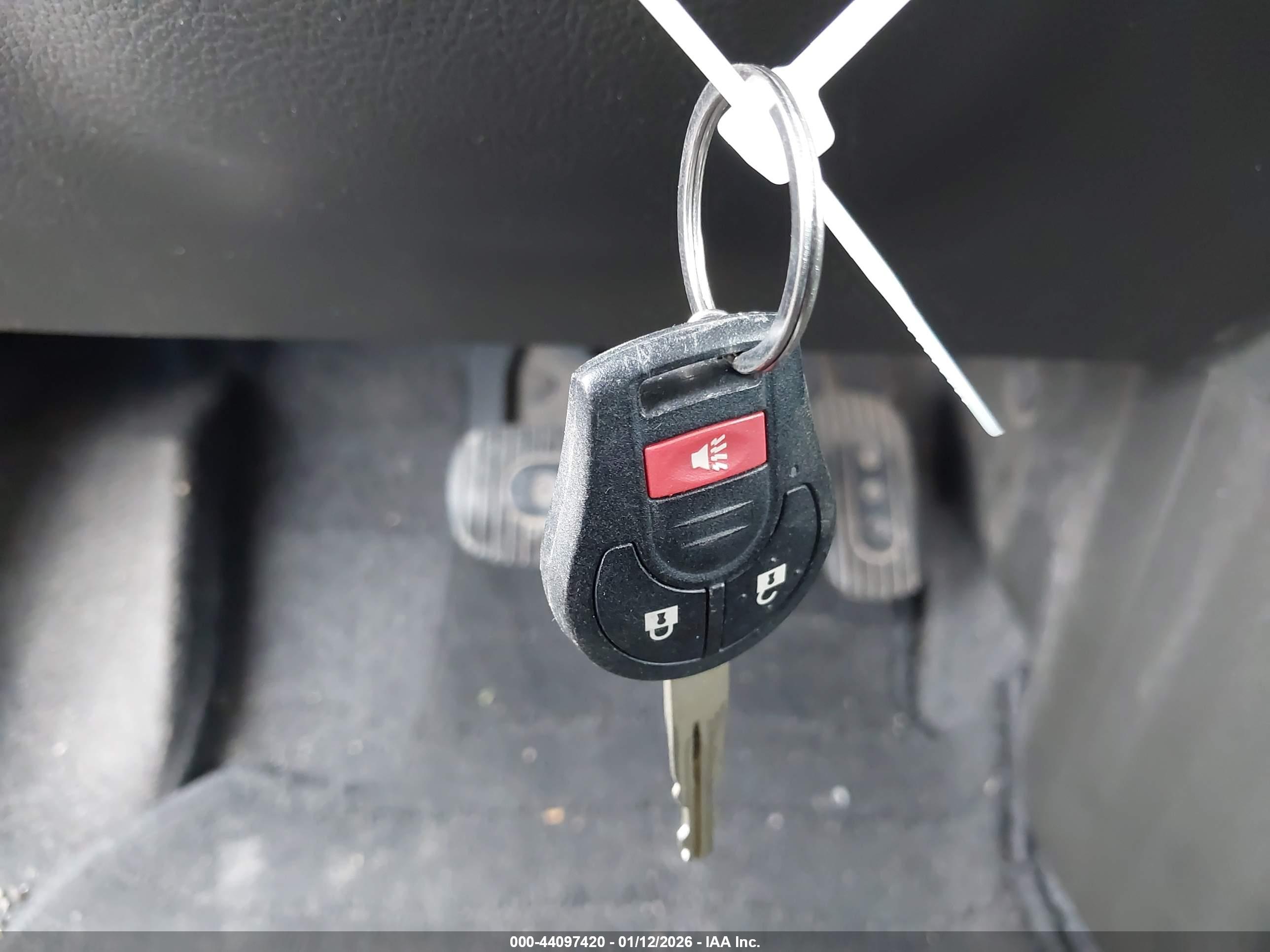 NISSAN CUBE image 11