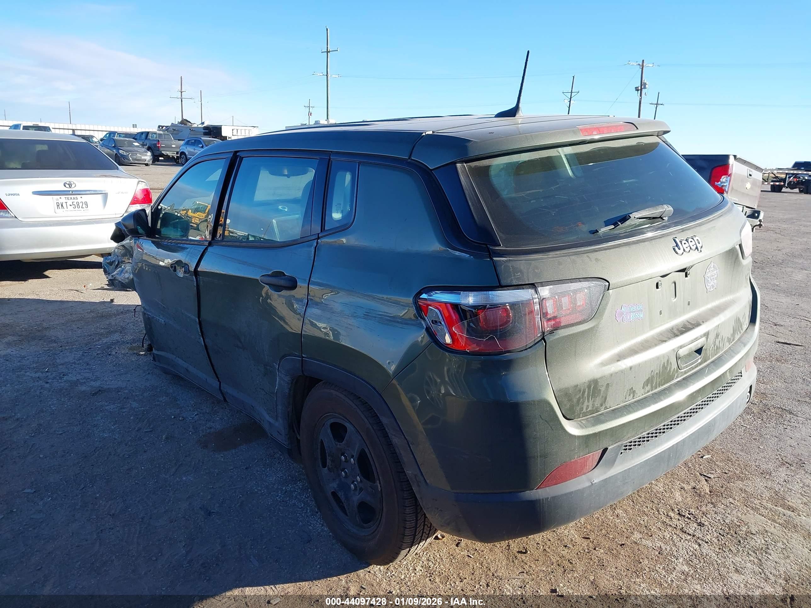 JEEP COMPASS image 3