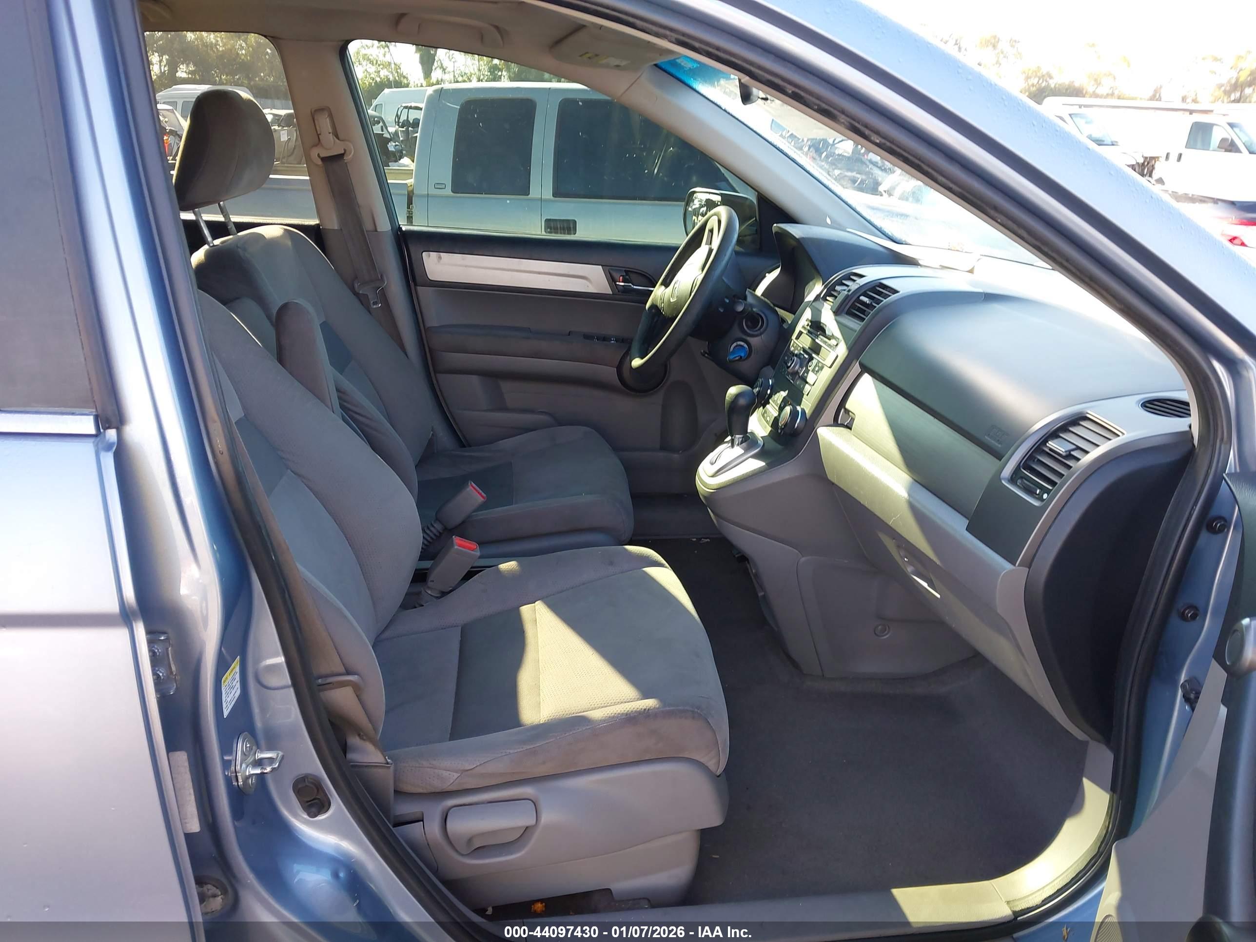 HONDA CR-V image 5