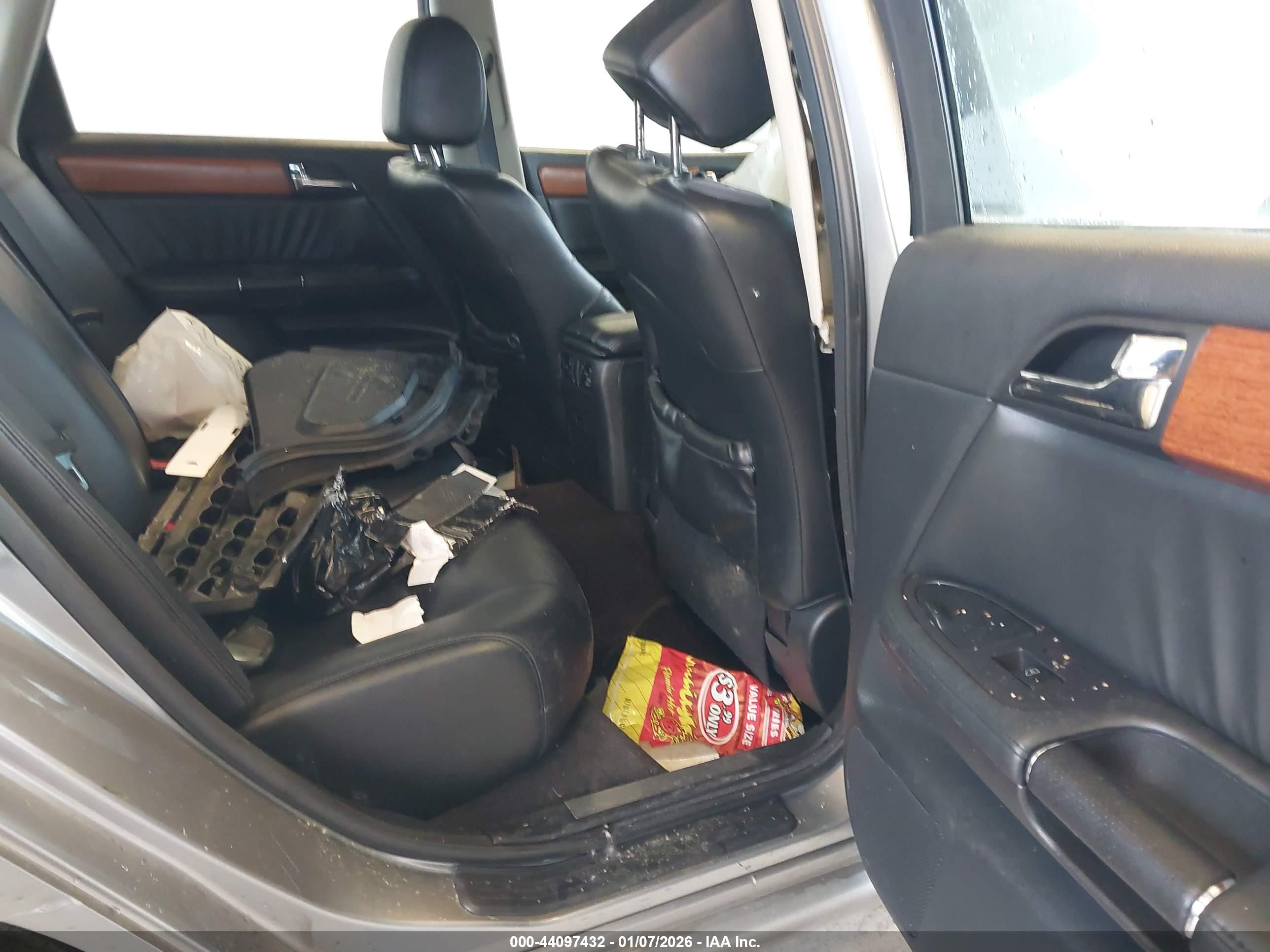 INFINITI M35X image 8