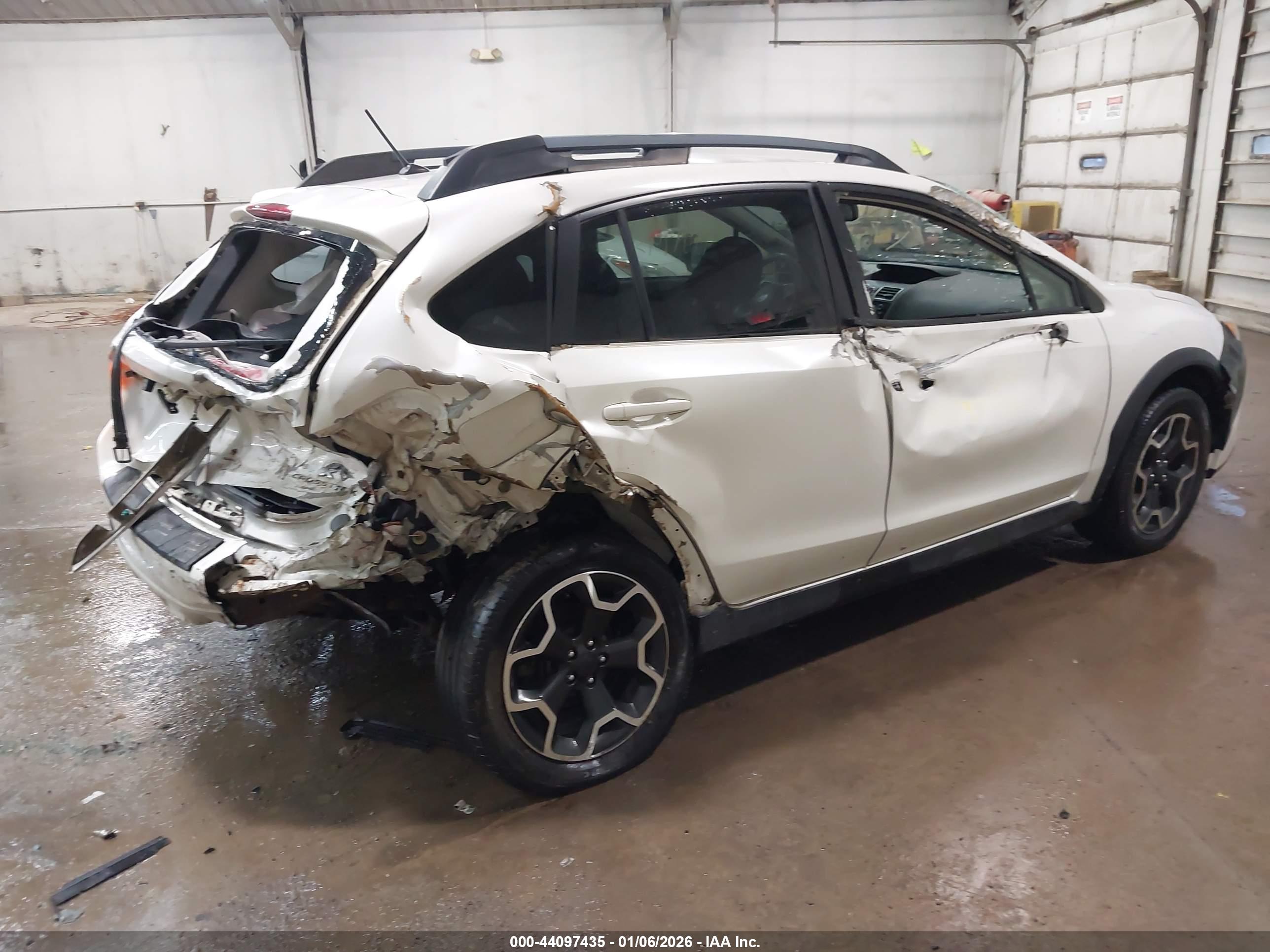 SUBARU XV image 4