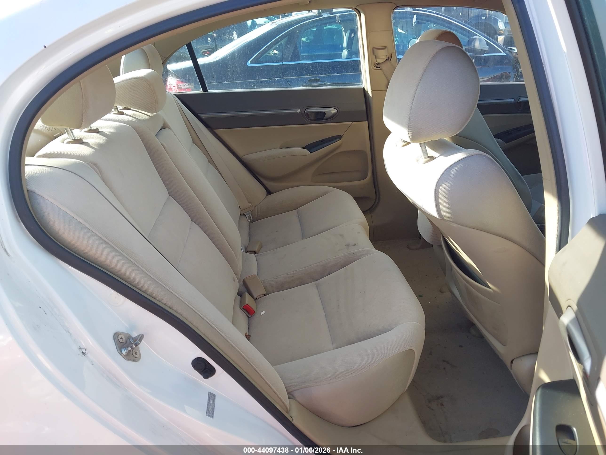 HONDA CIVIC image 8