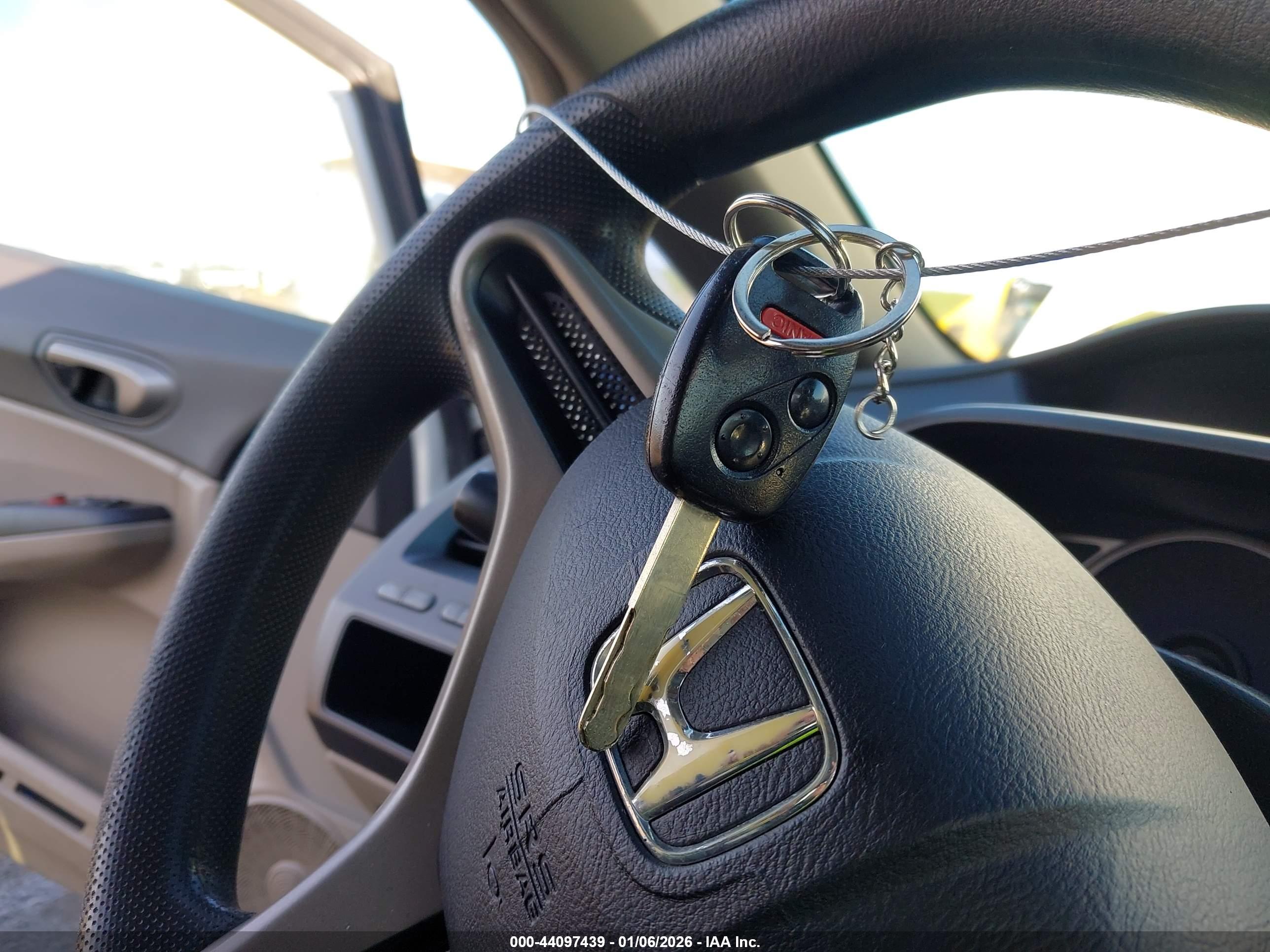 HONDA CIVIC image 11