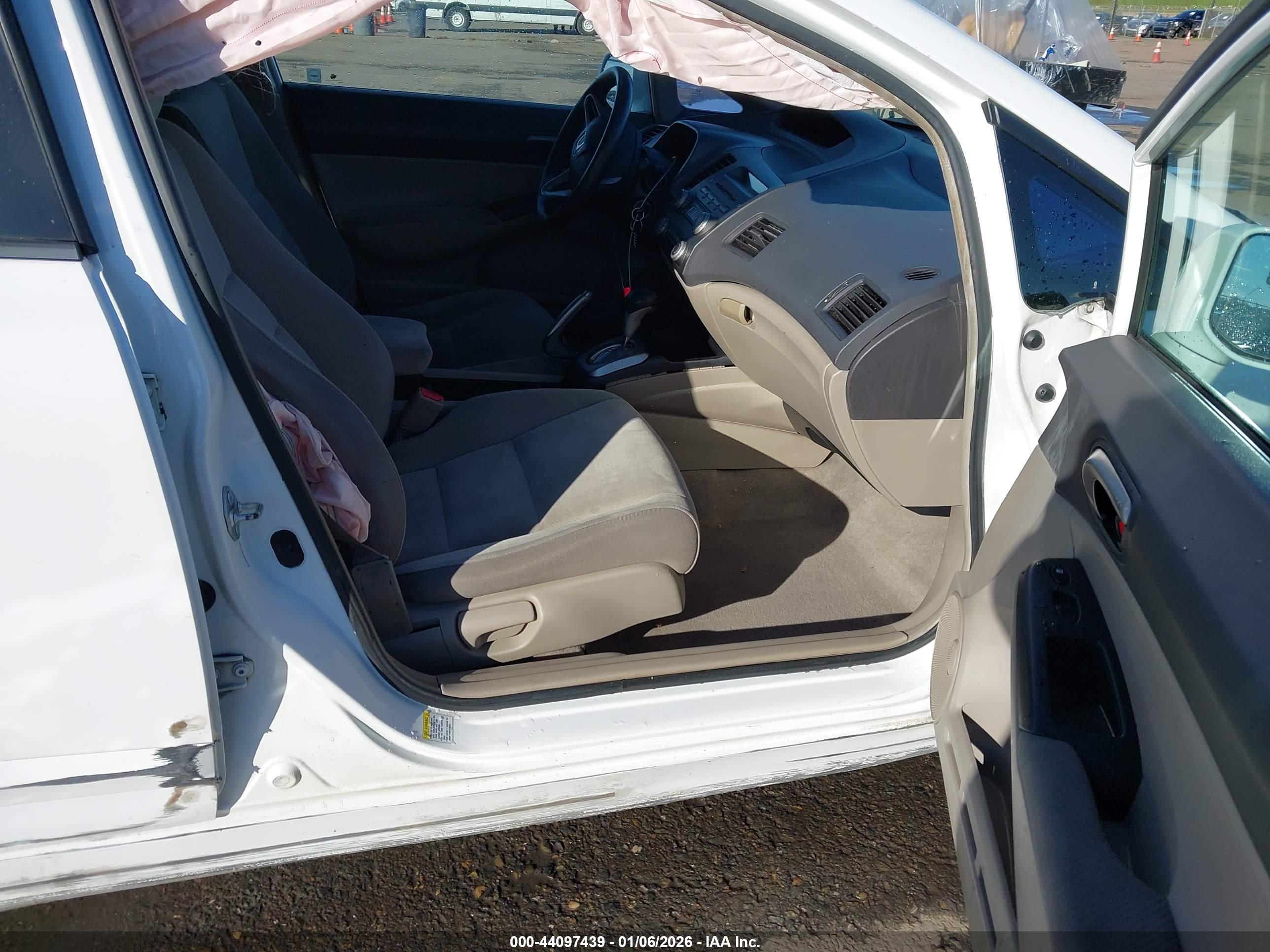 HONDA CIVIC image 5