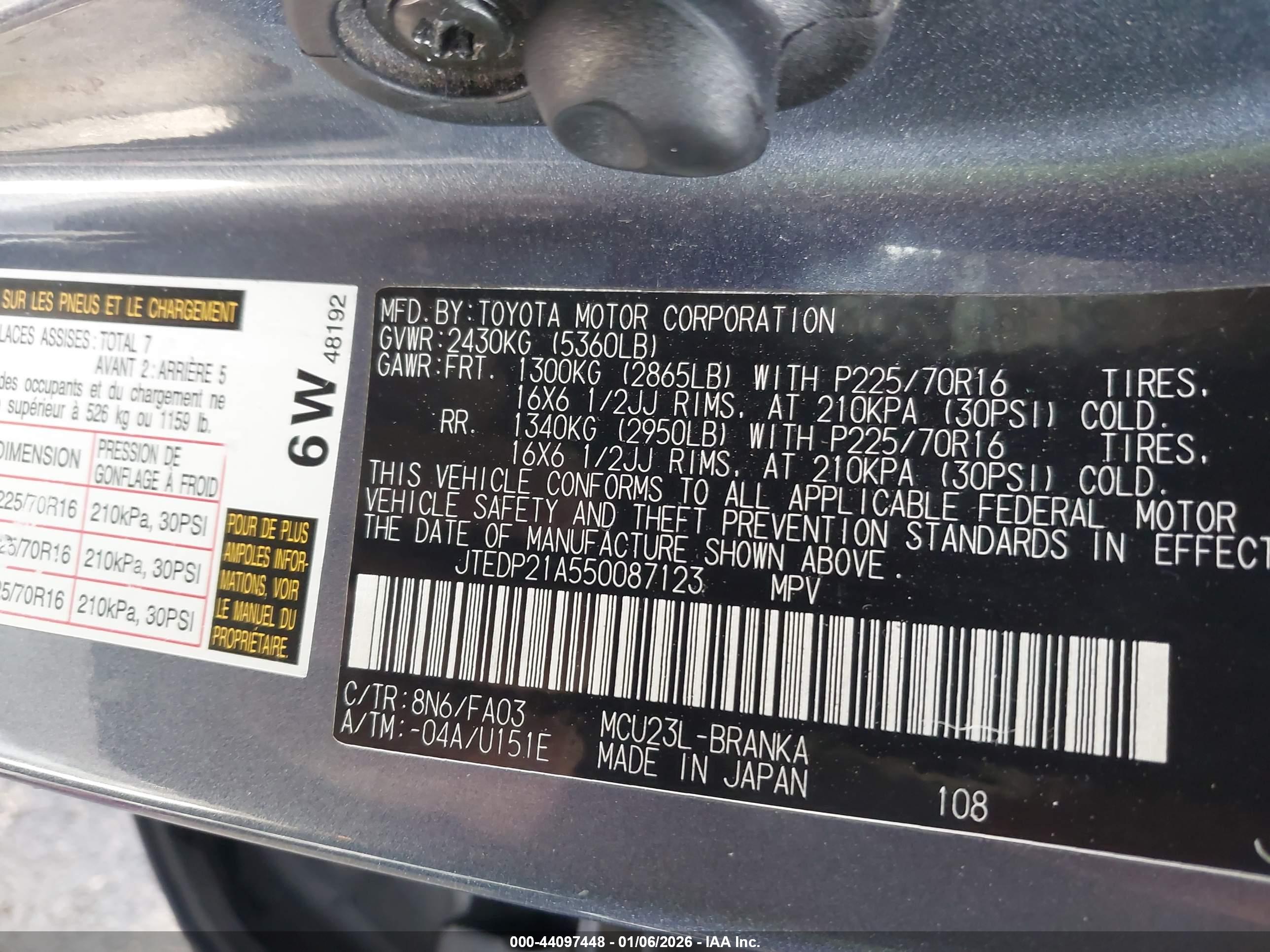 TOYOTA HIGHLANDER image 9