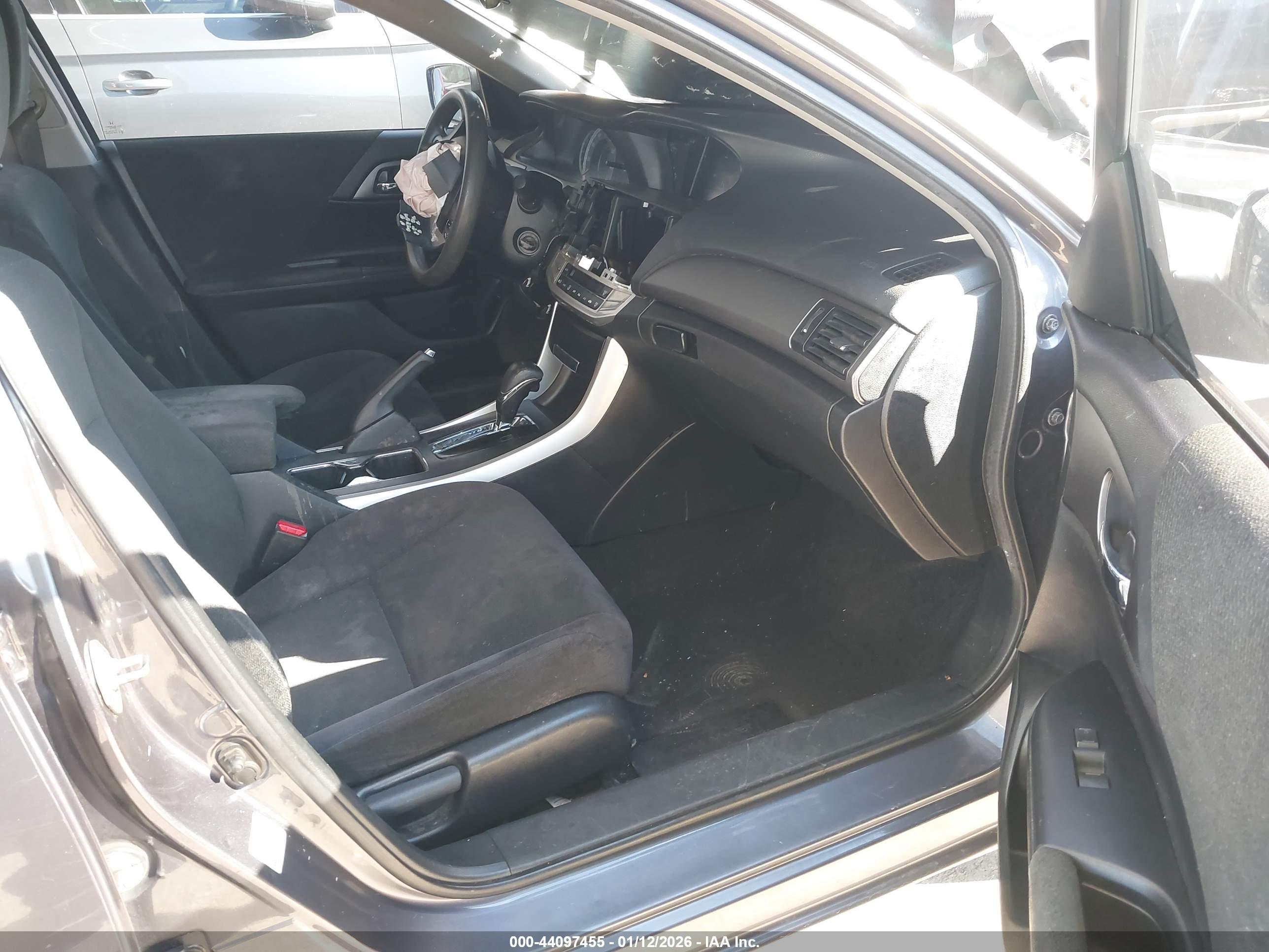HONDA ACCORD image 5
