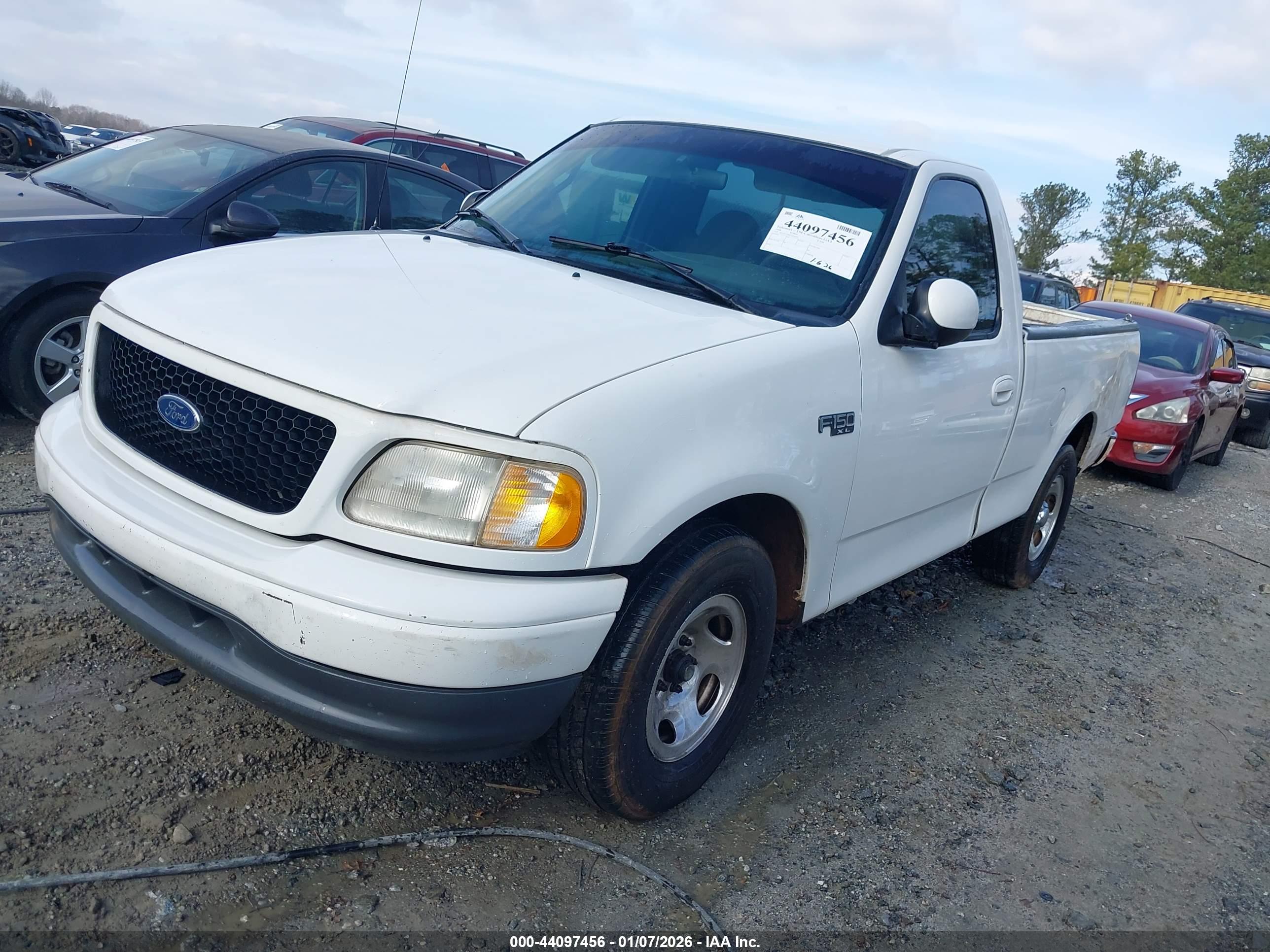 FORD F-150 image 2