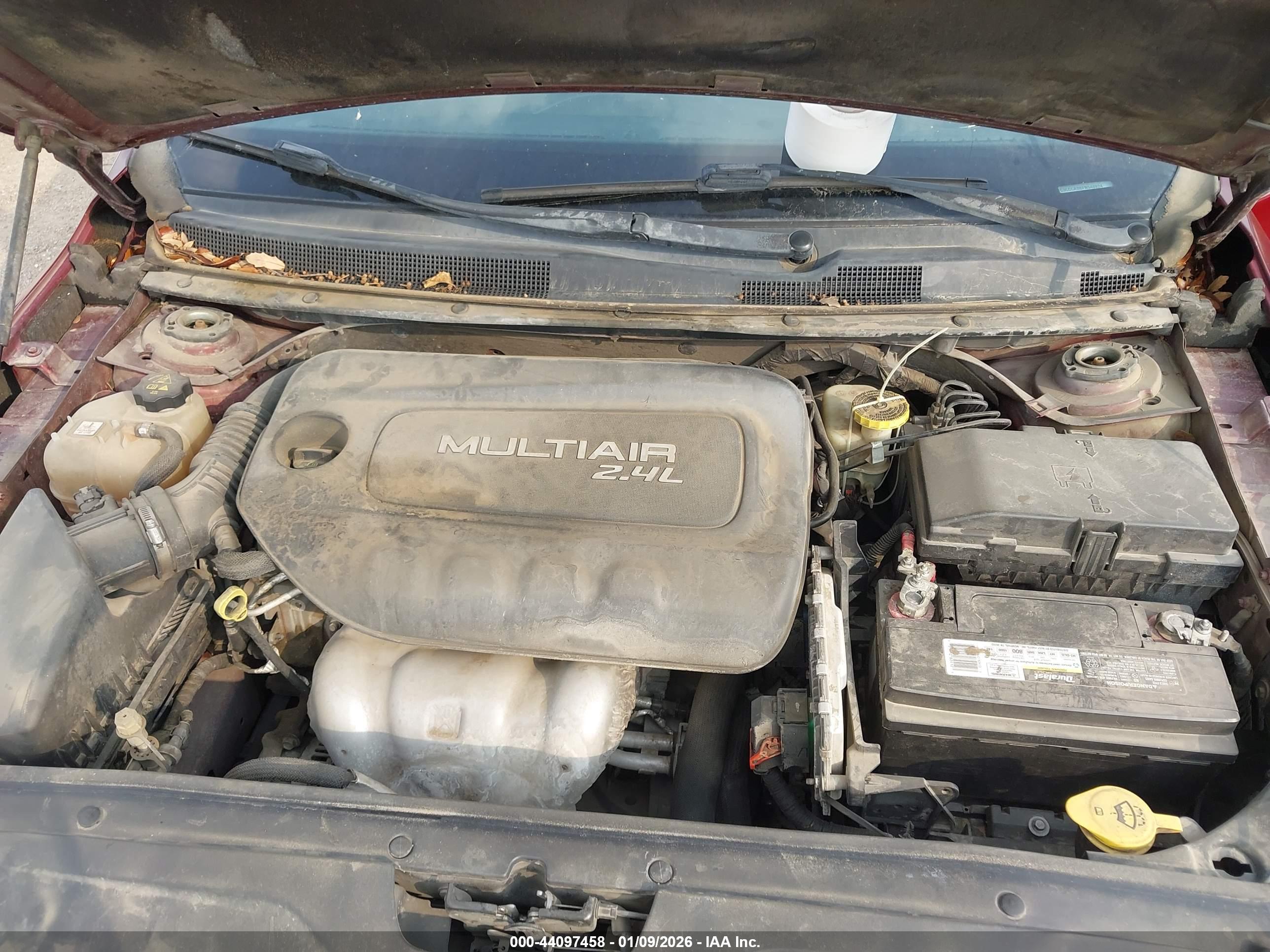 CHRYSLER 200 image 10