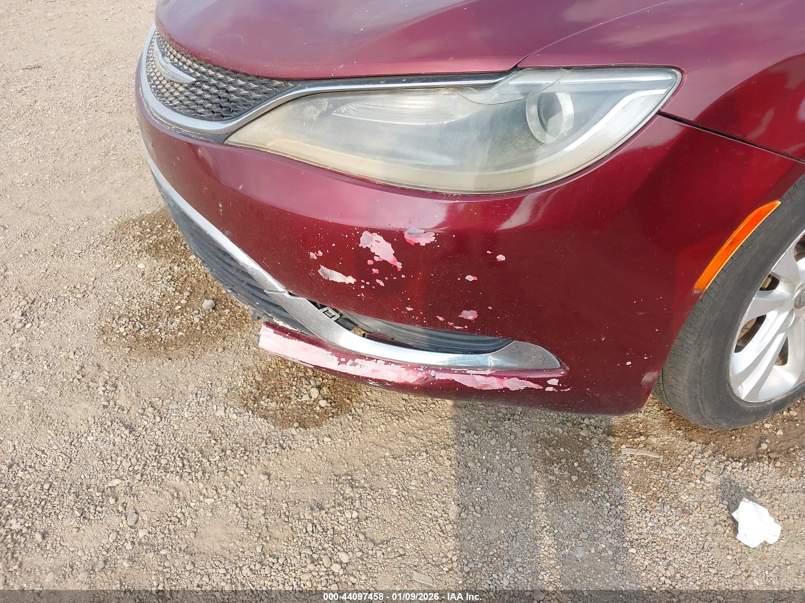 CHRYSLER 200 image 6